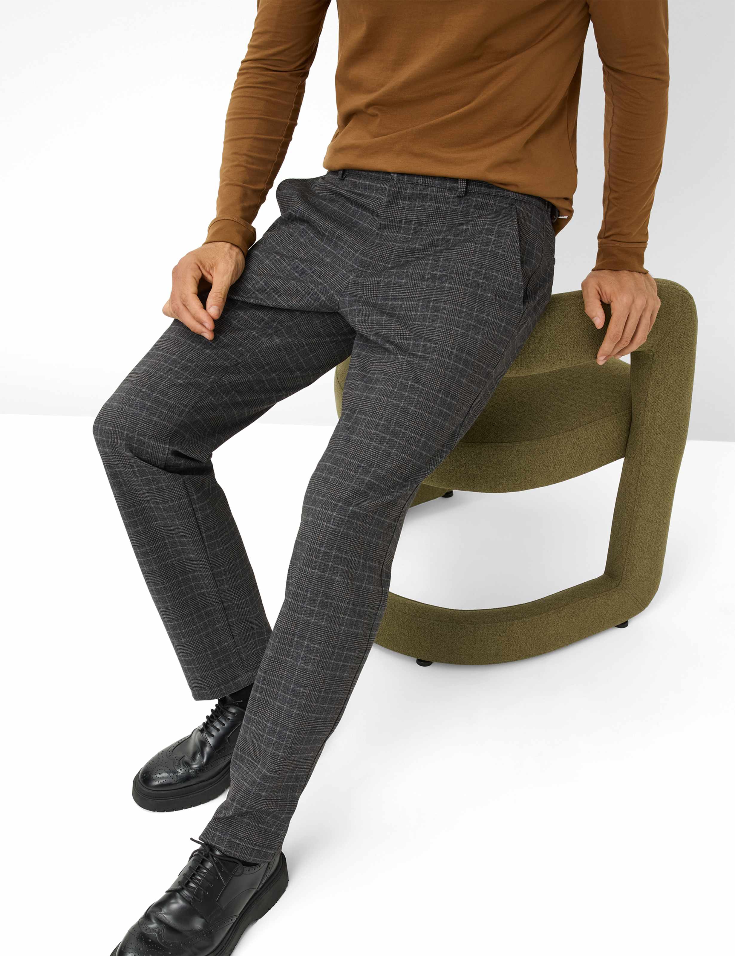 Herren Style THILO Dunkelgrau Regular Fit Detail 1