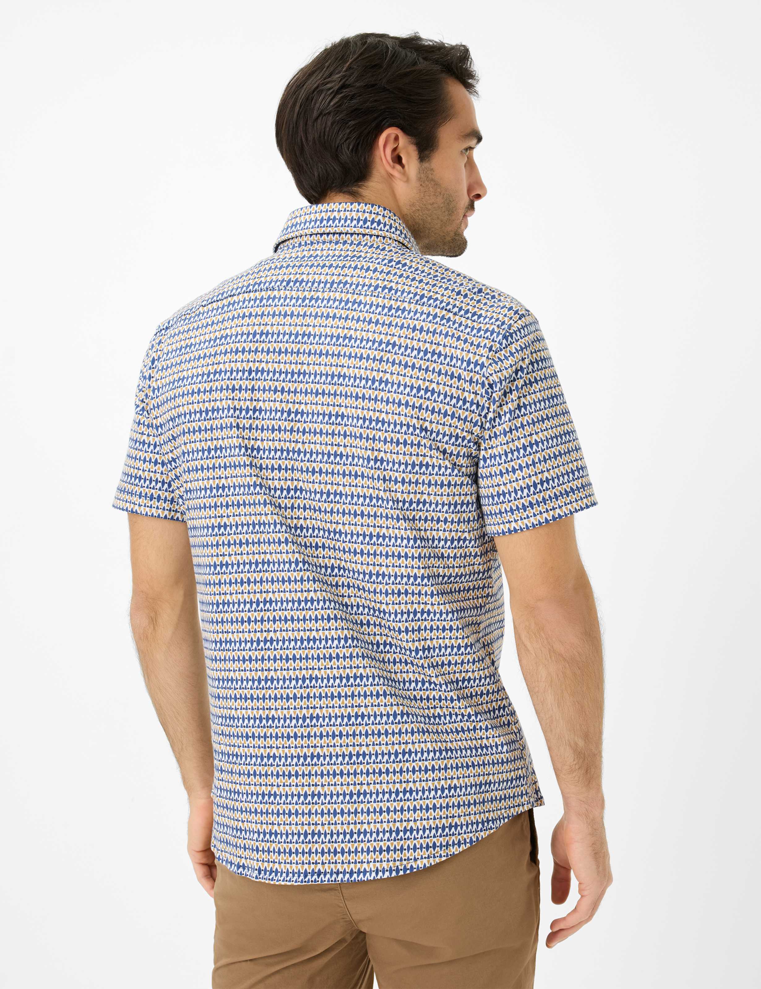 Herren Style DAN Beige  Model Rueck