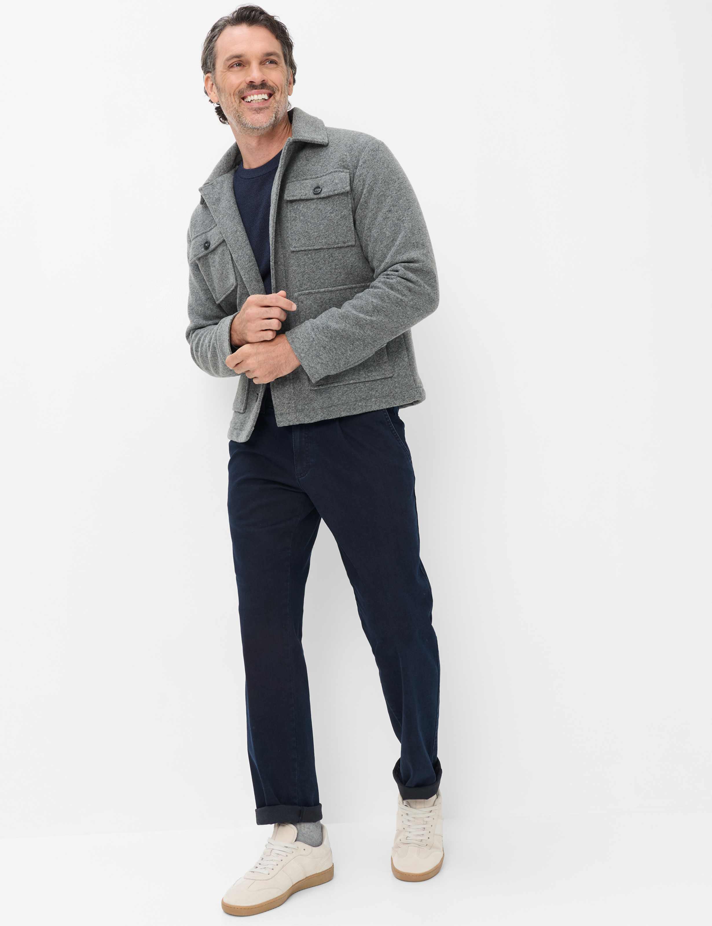 Herren Style FRED Denim Dunkelblau Regular Fit Model Outfit