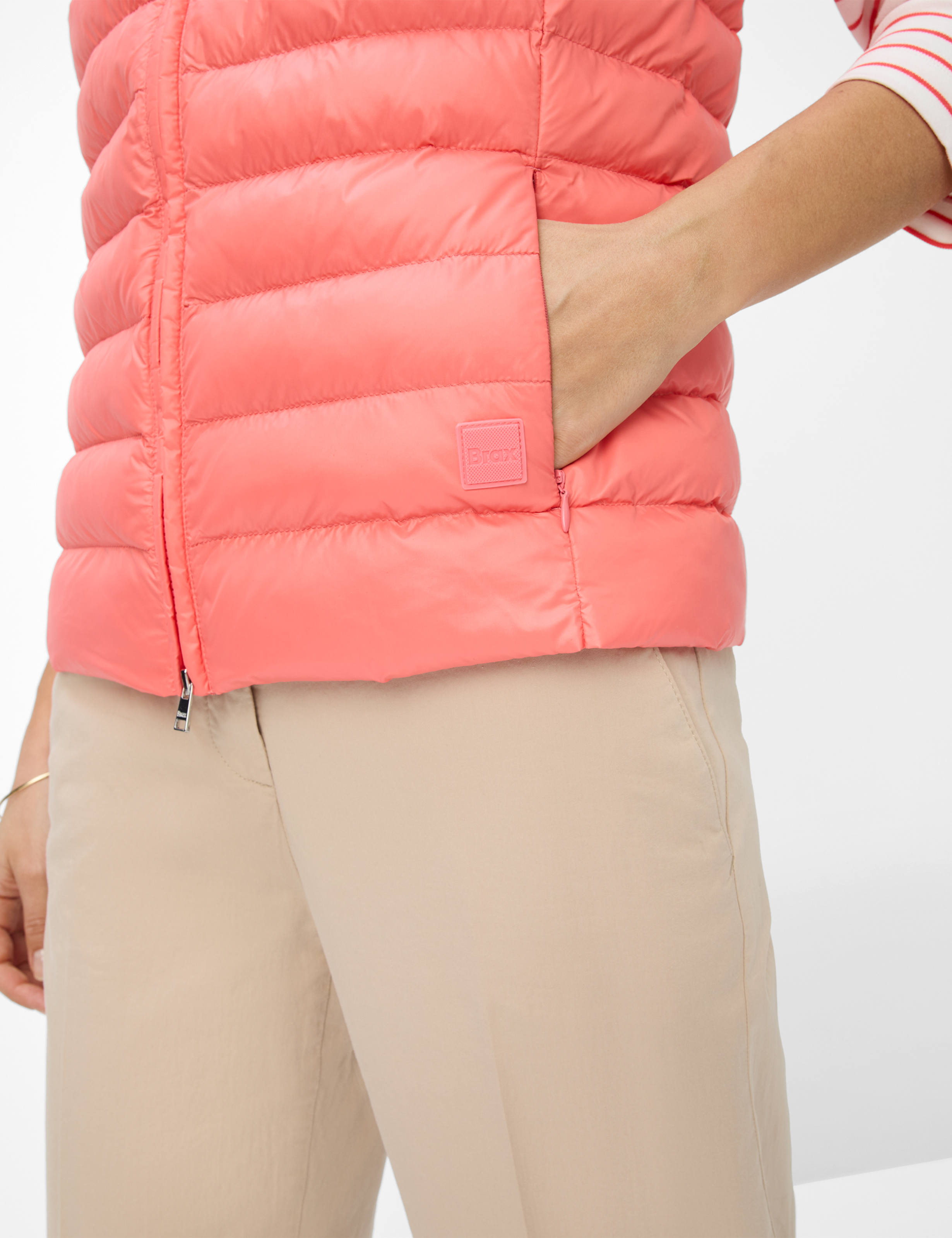 Women Style MUNICH Light Red  Detail 2