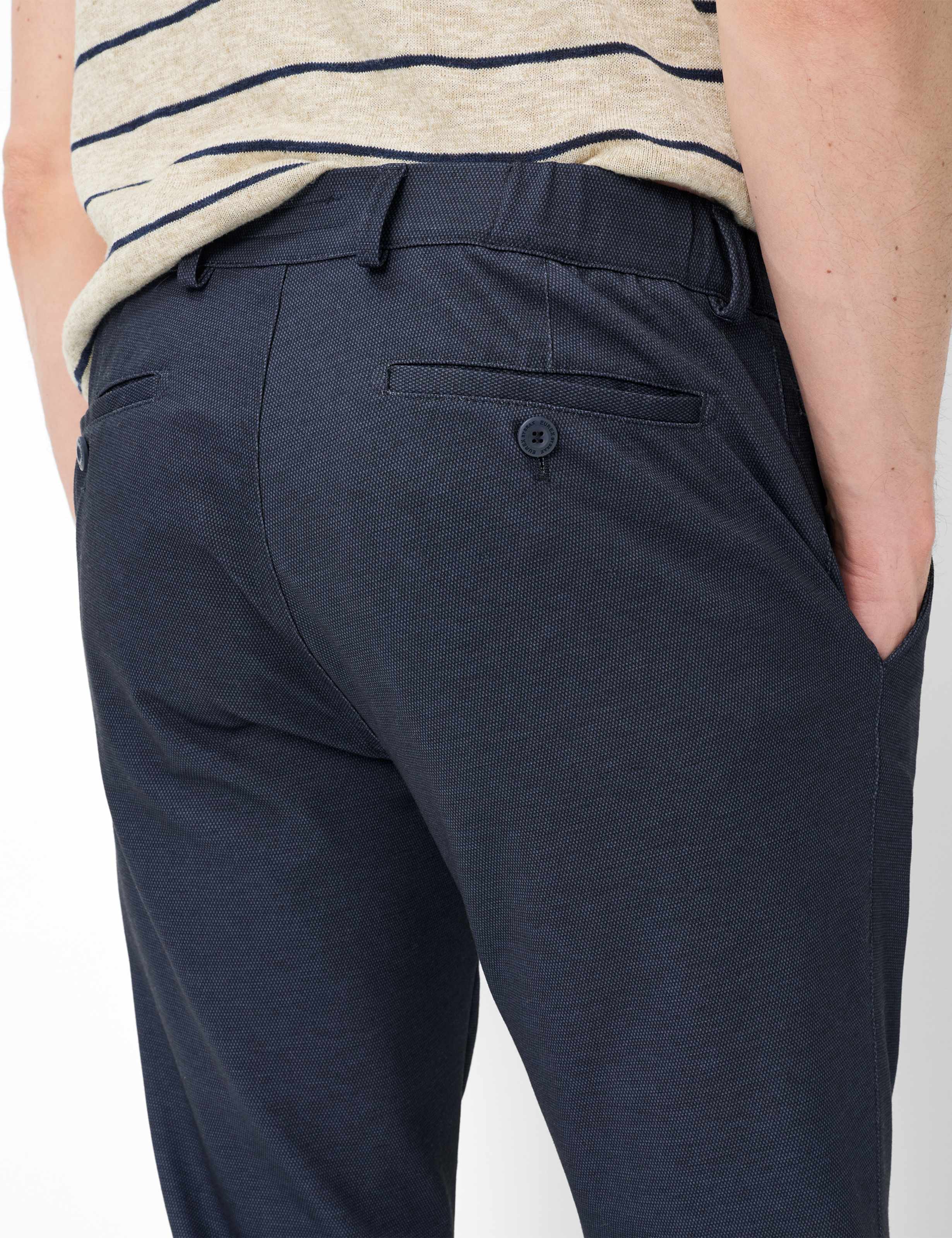 Homme Style THILO Bleu Foncé Regular Fit Détail 2