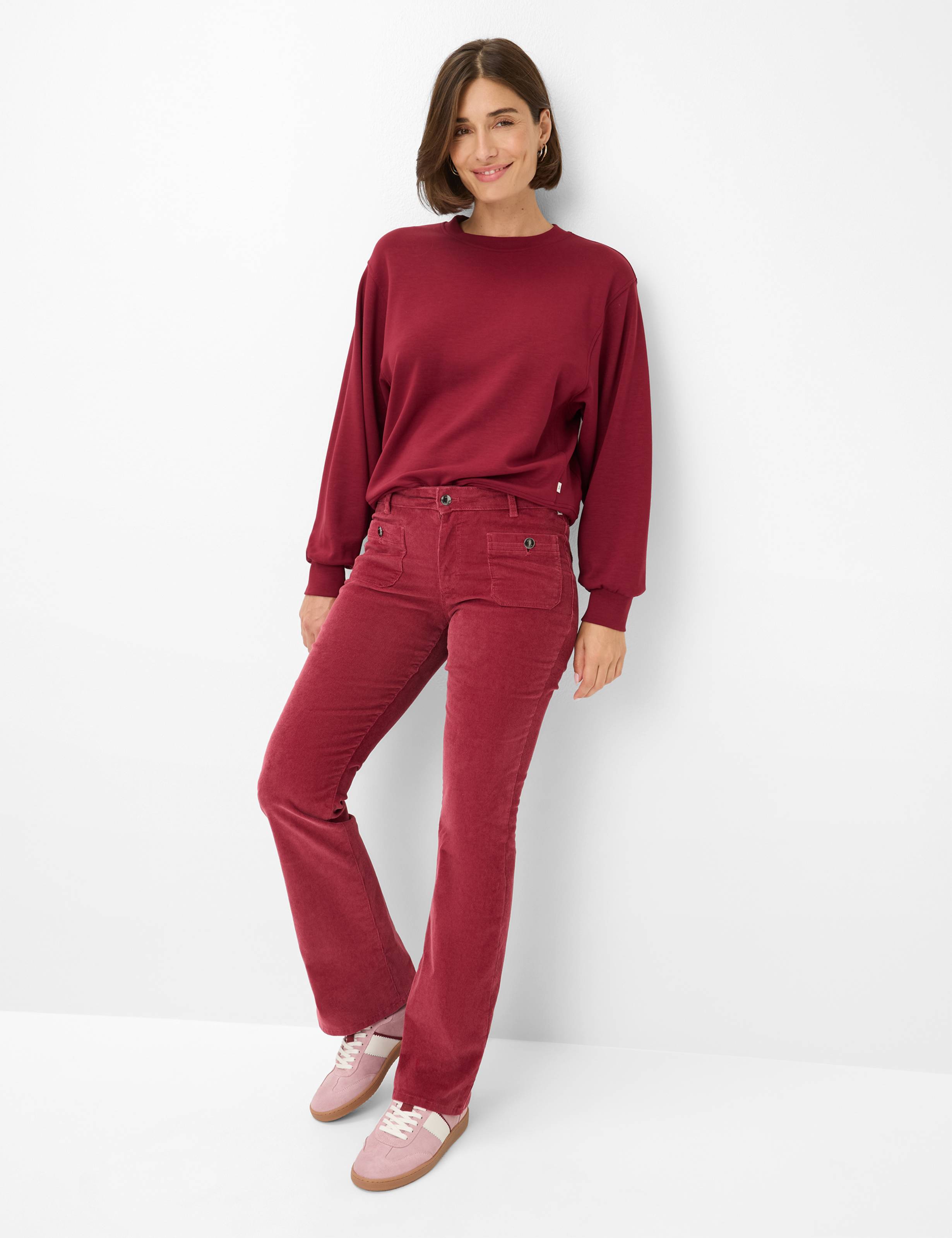 Damen Style SHAKIRA Dunkelrot Slim Fit Model Outfit