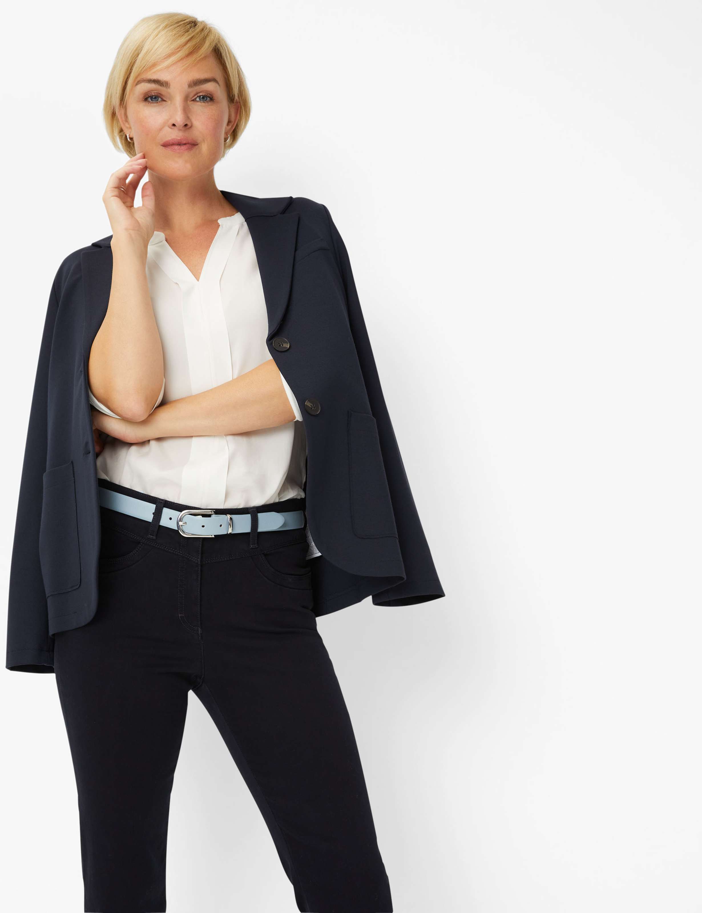 Damen Style LAURA NEW Dunkelblau Super Slim Fit Detail 1