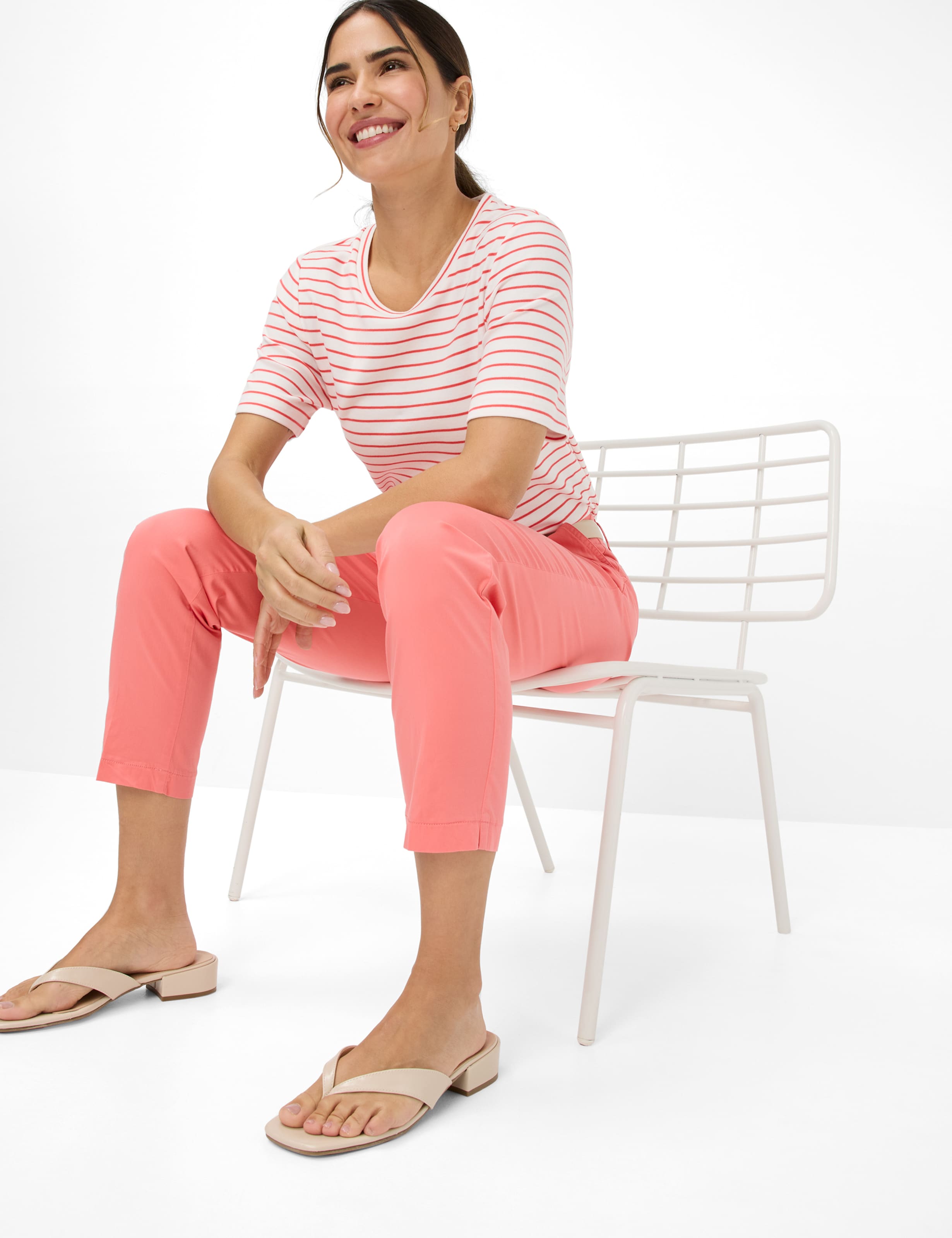 Women Style MARON S Light Red Regular Fit Detail 1