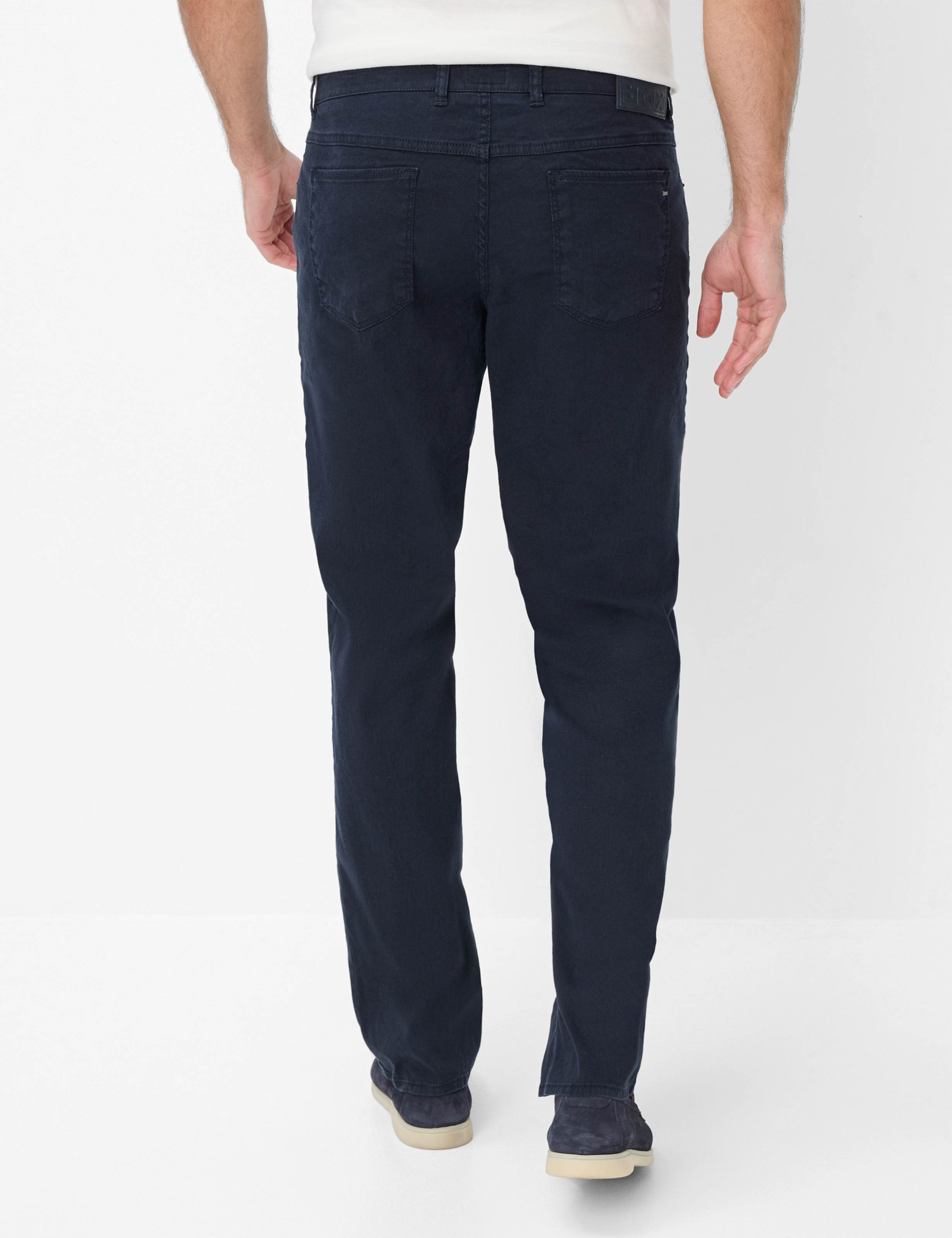 Herren Style COOPER Dunkelblau Regular Fit Model Rueck