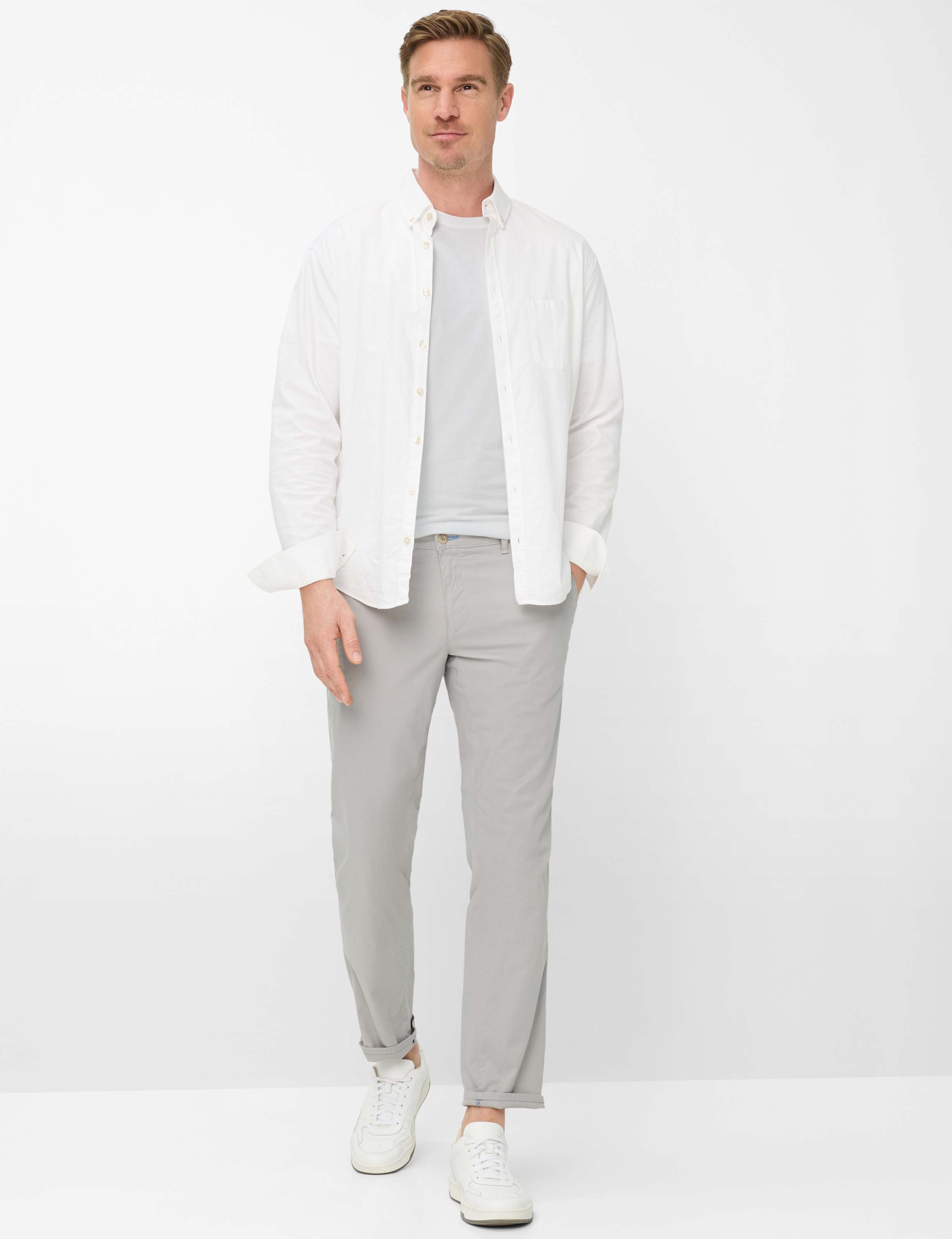 Men Style FABIO IN Light Gray Modern Fit Model Outfit