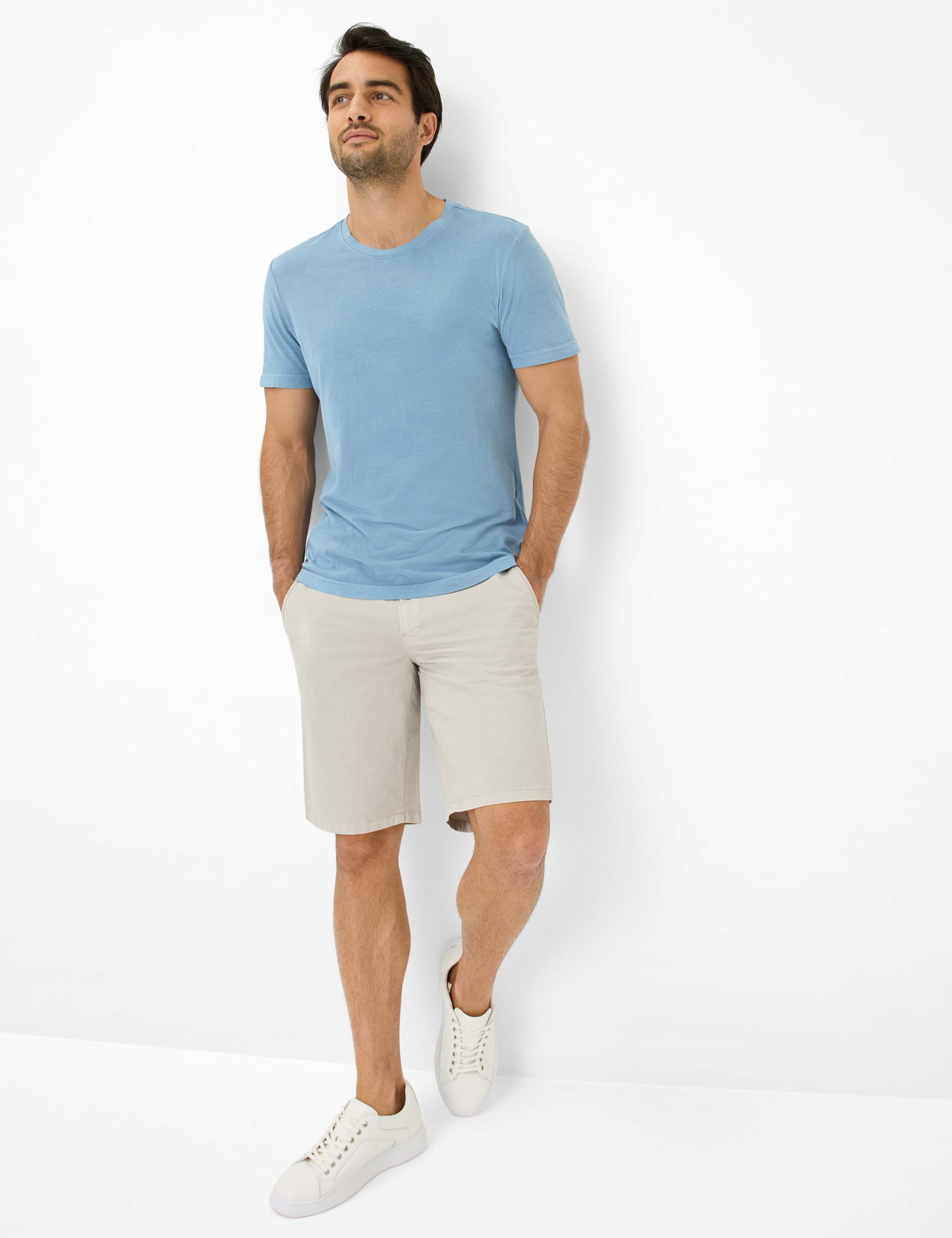 Herren Style BARI Hellgrau Regular Fit Model Outfit