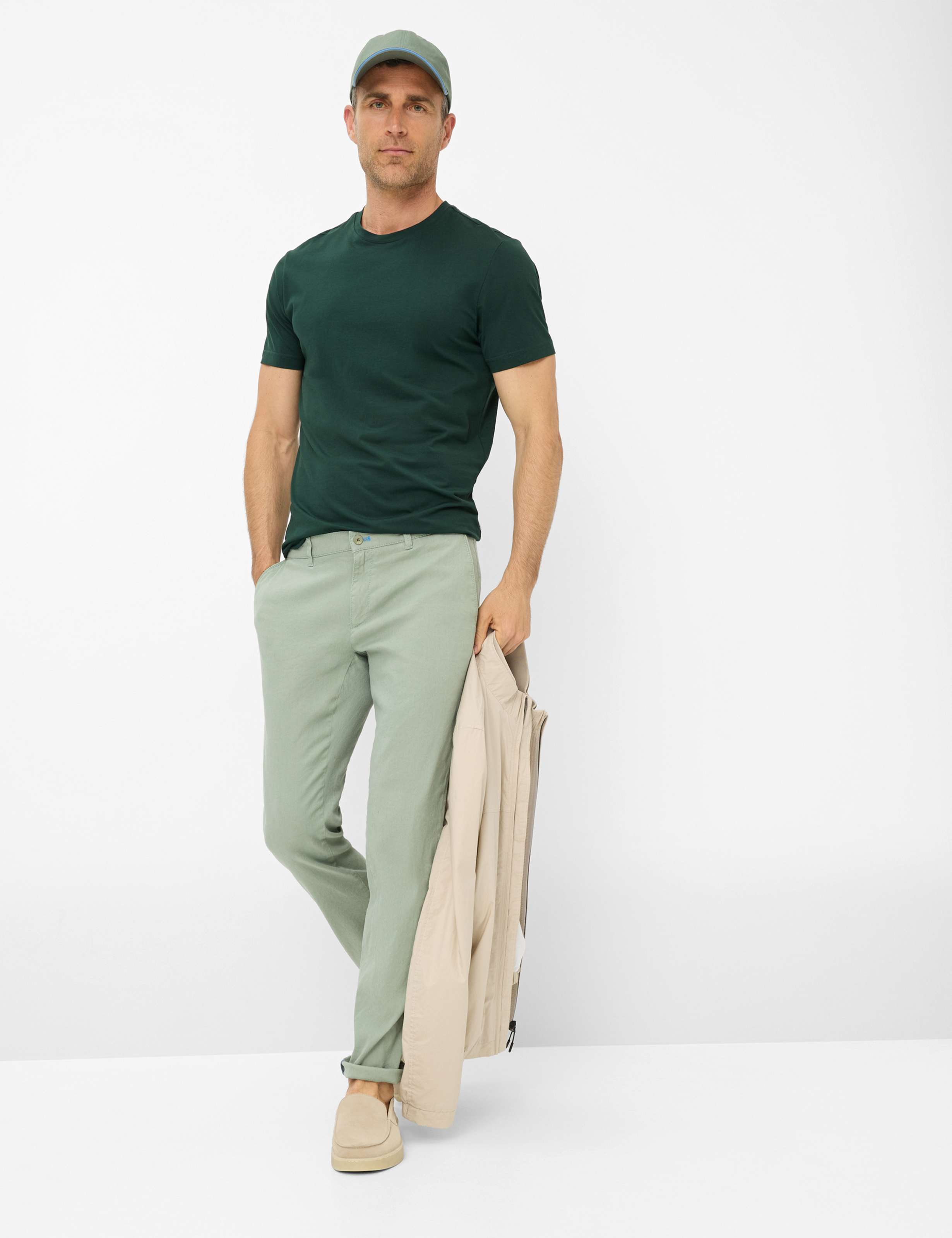 Herren Style FABIO IN Grün Modern Fit Model Outfit