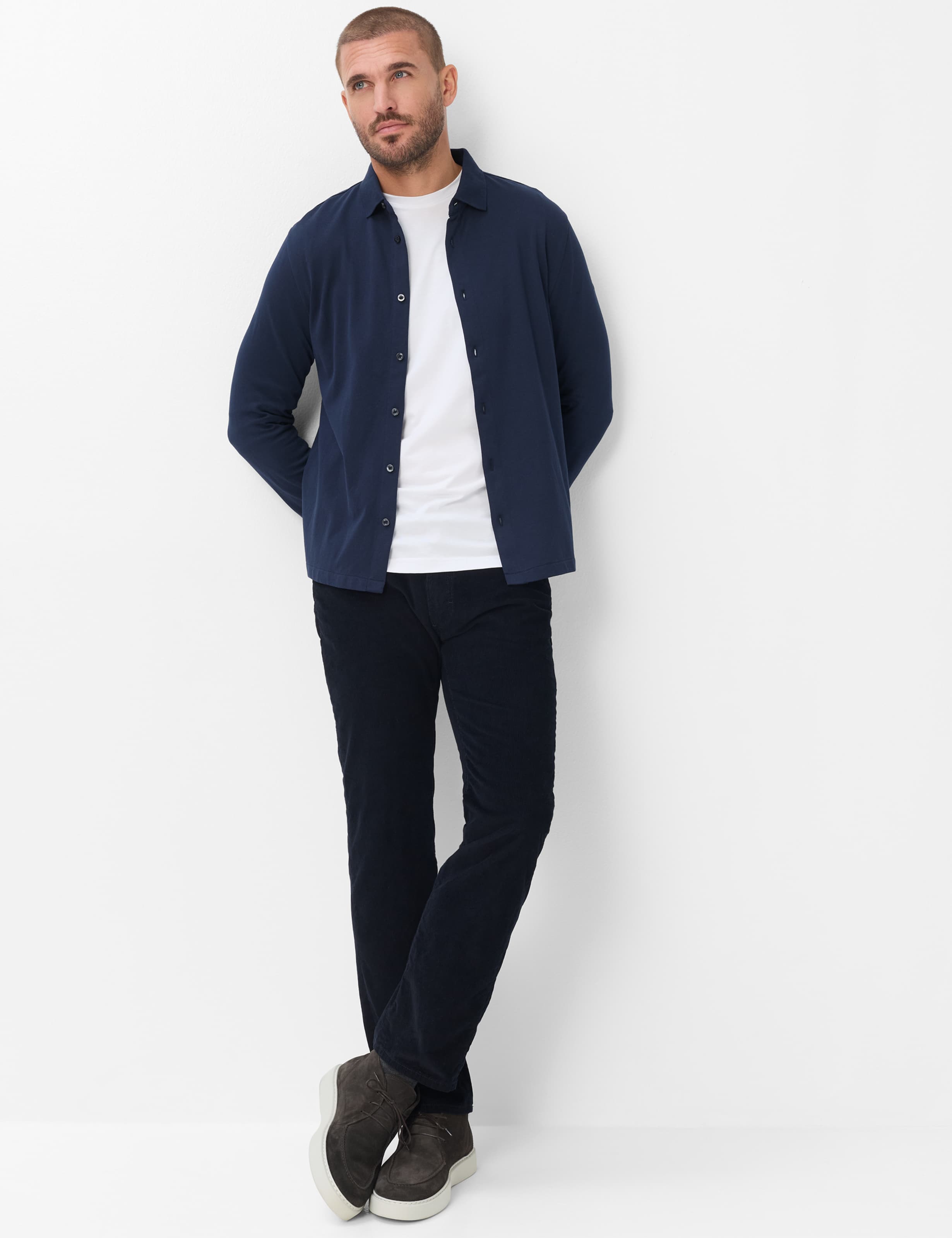 Herre Style PERSEUS Mørkeblå  Model Outfit