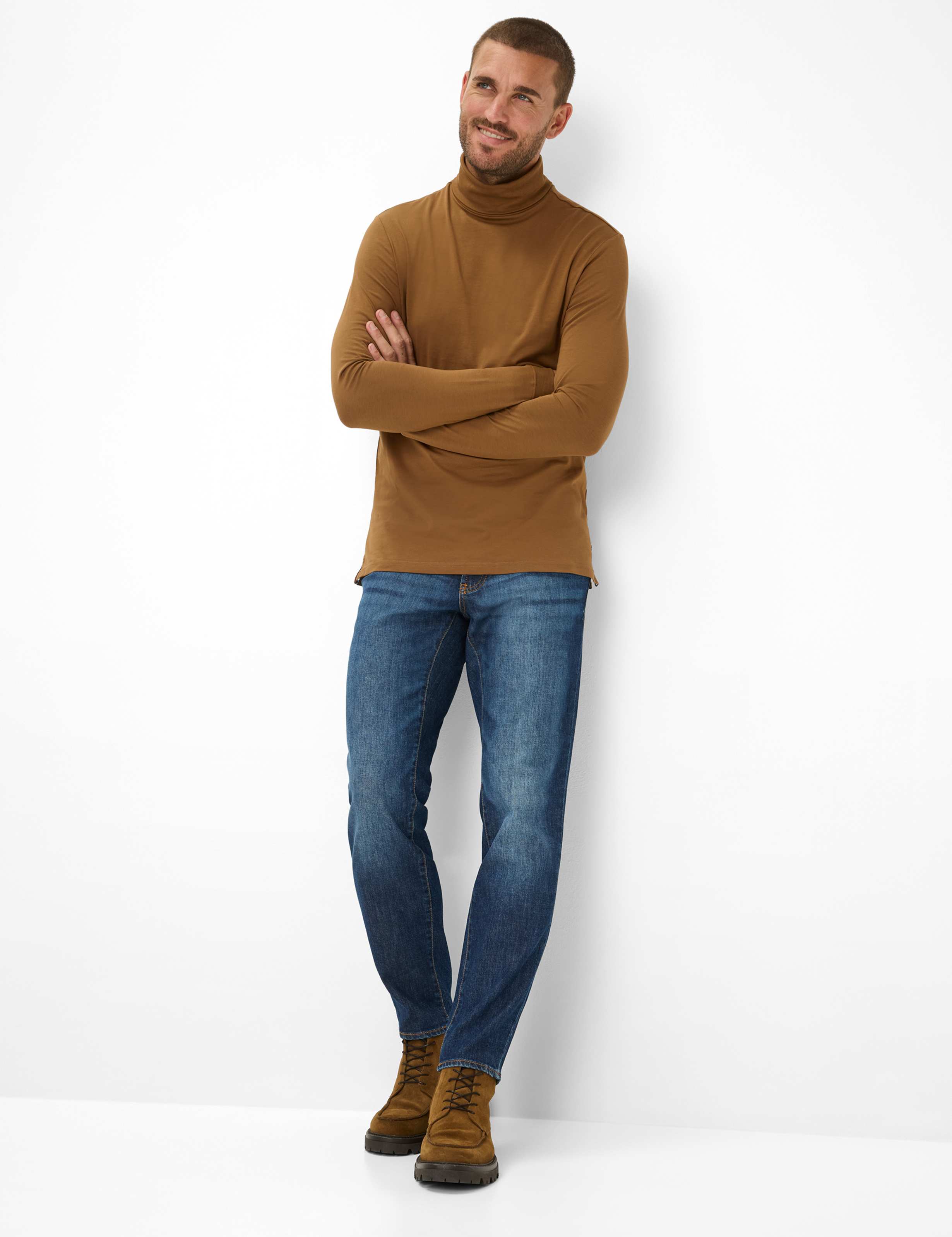 Men Style CURTIS Denim Blue Relaxed Fit Model Outfit