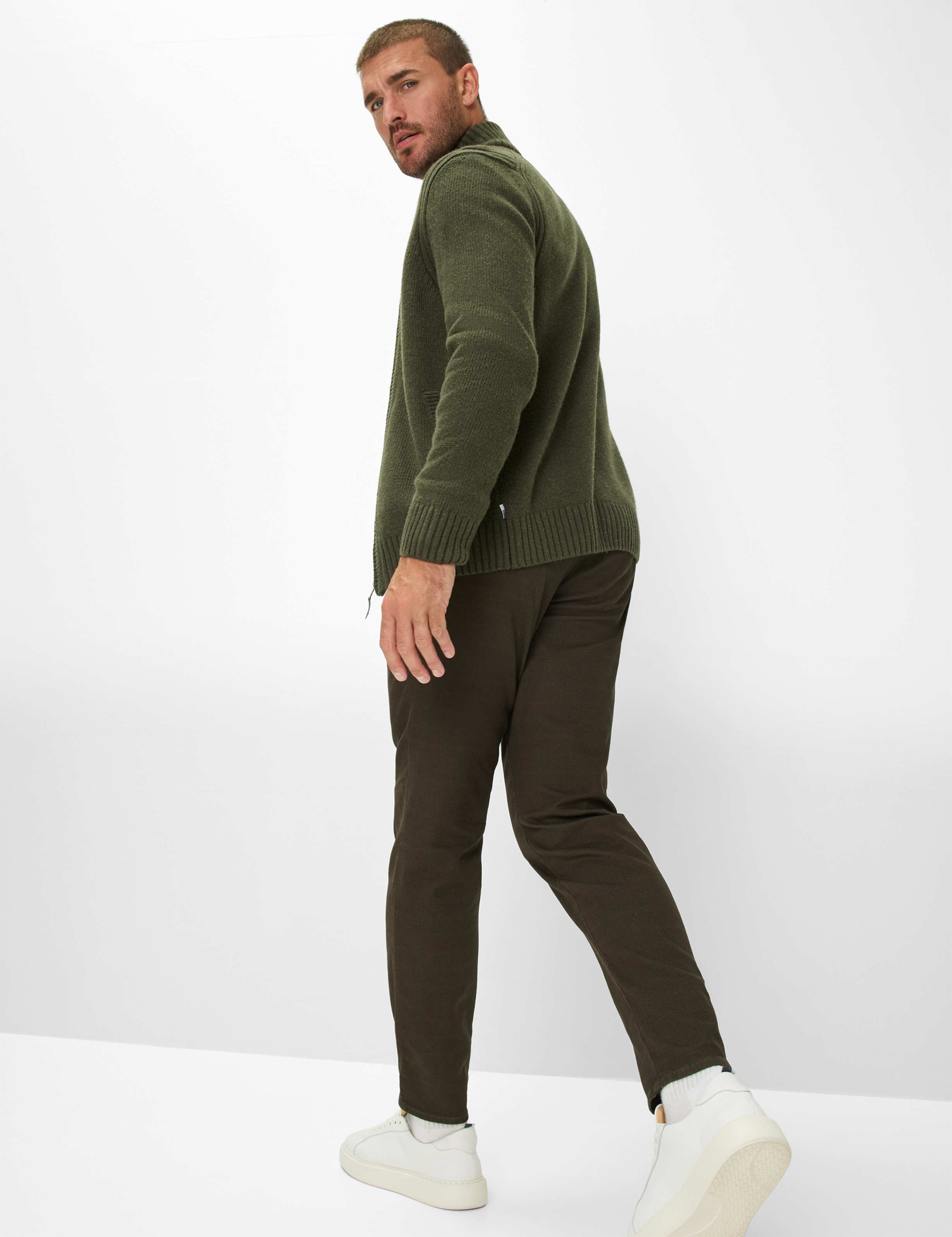 Herren Style FABIO Dunkelgrün Modern Fit Detail 1