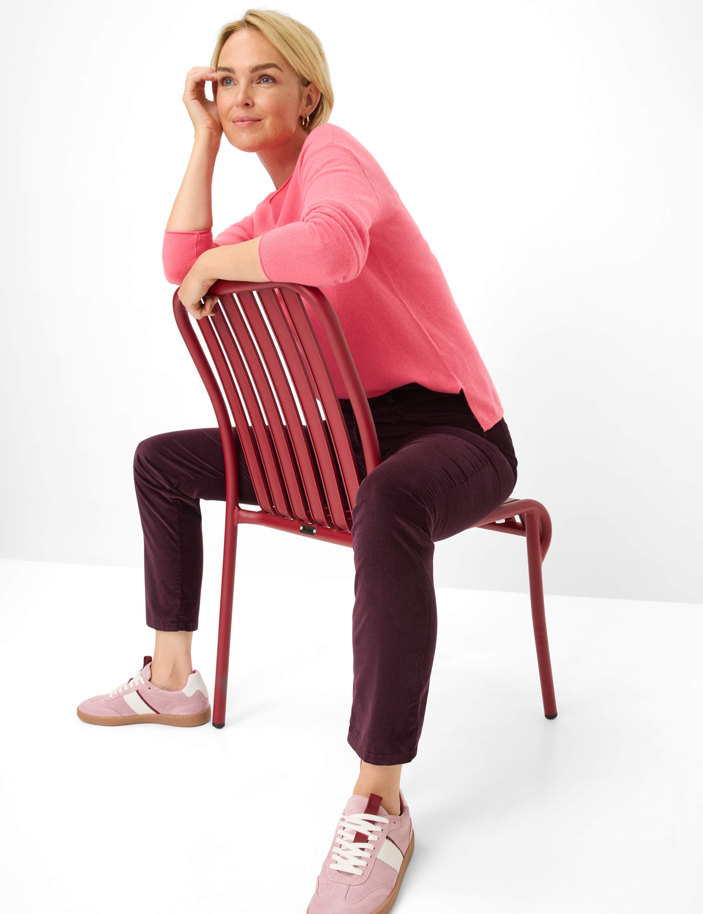 Femme Style LAURA NEW Rouge Foncé Super Slim Fit Détail 1
