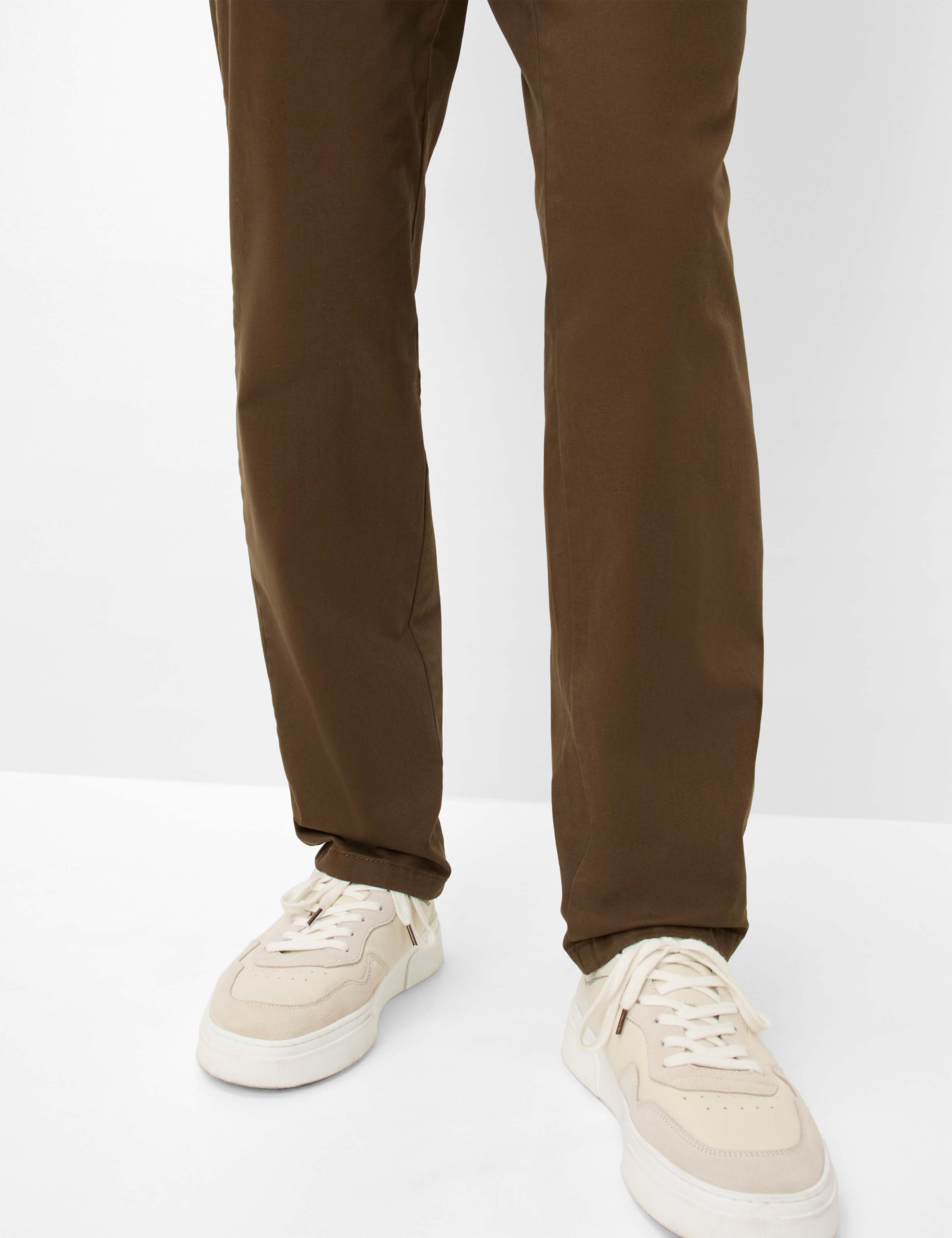 Herren Style JIM Dunkelbraun Modern Fit Detail 2