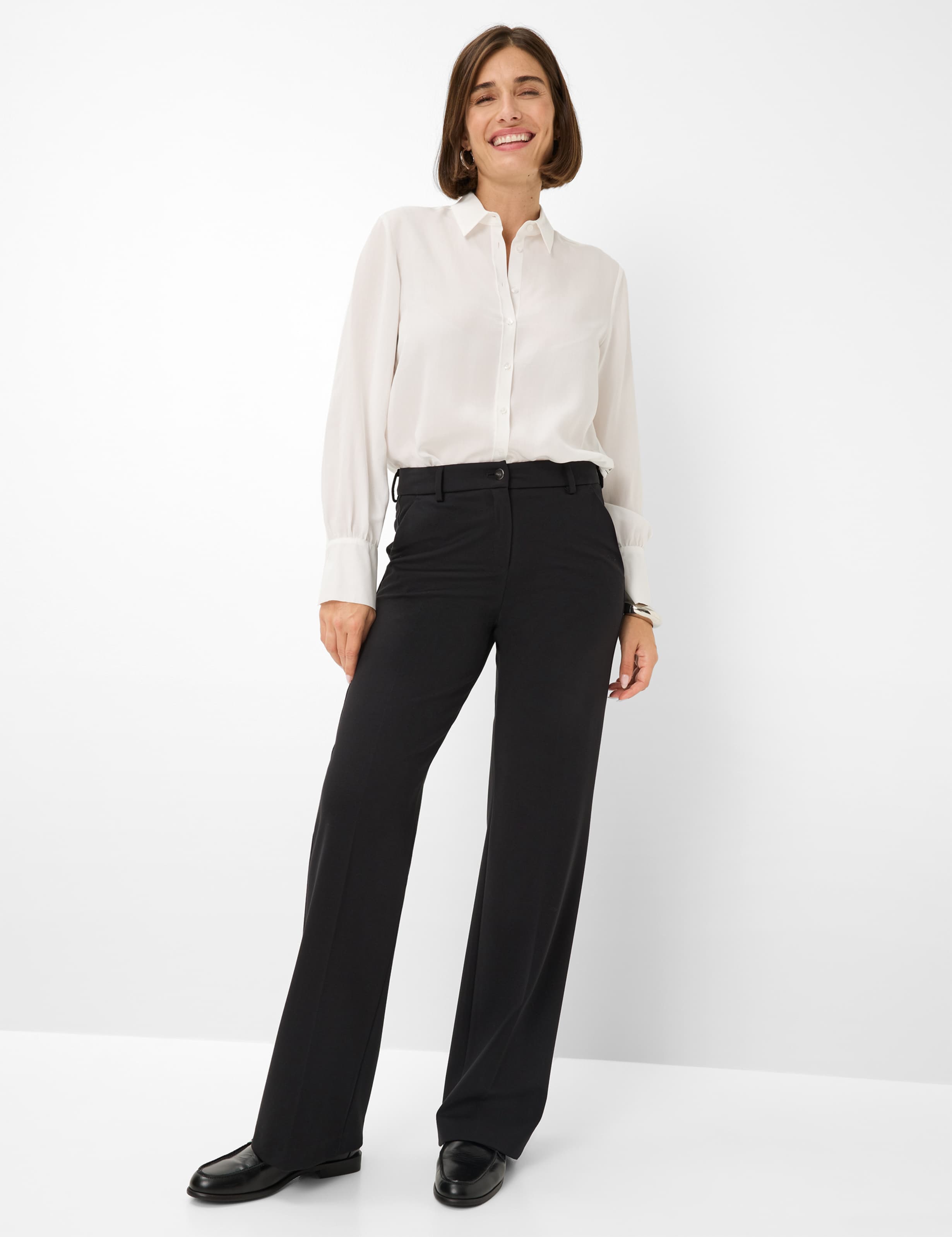 Dames Style MAINE Zwart Wide Leg Model outfit