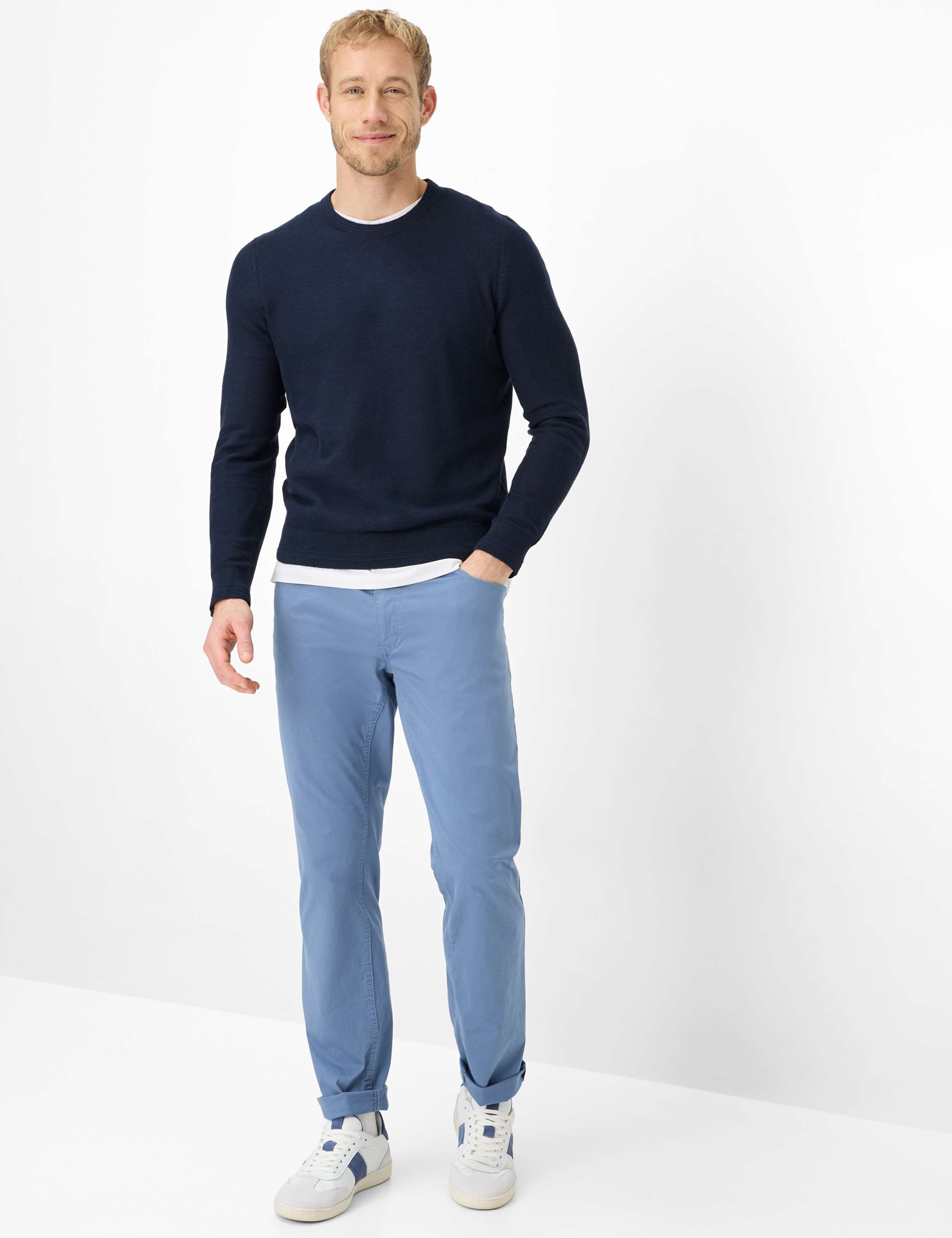 Herren Style COOPER Blau Regular Fit Model Outfit