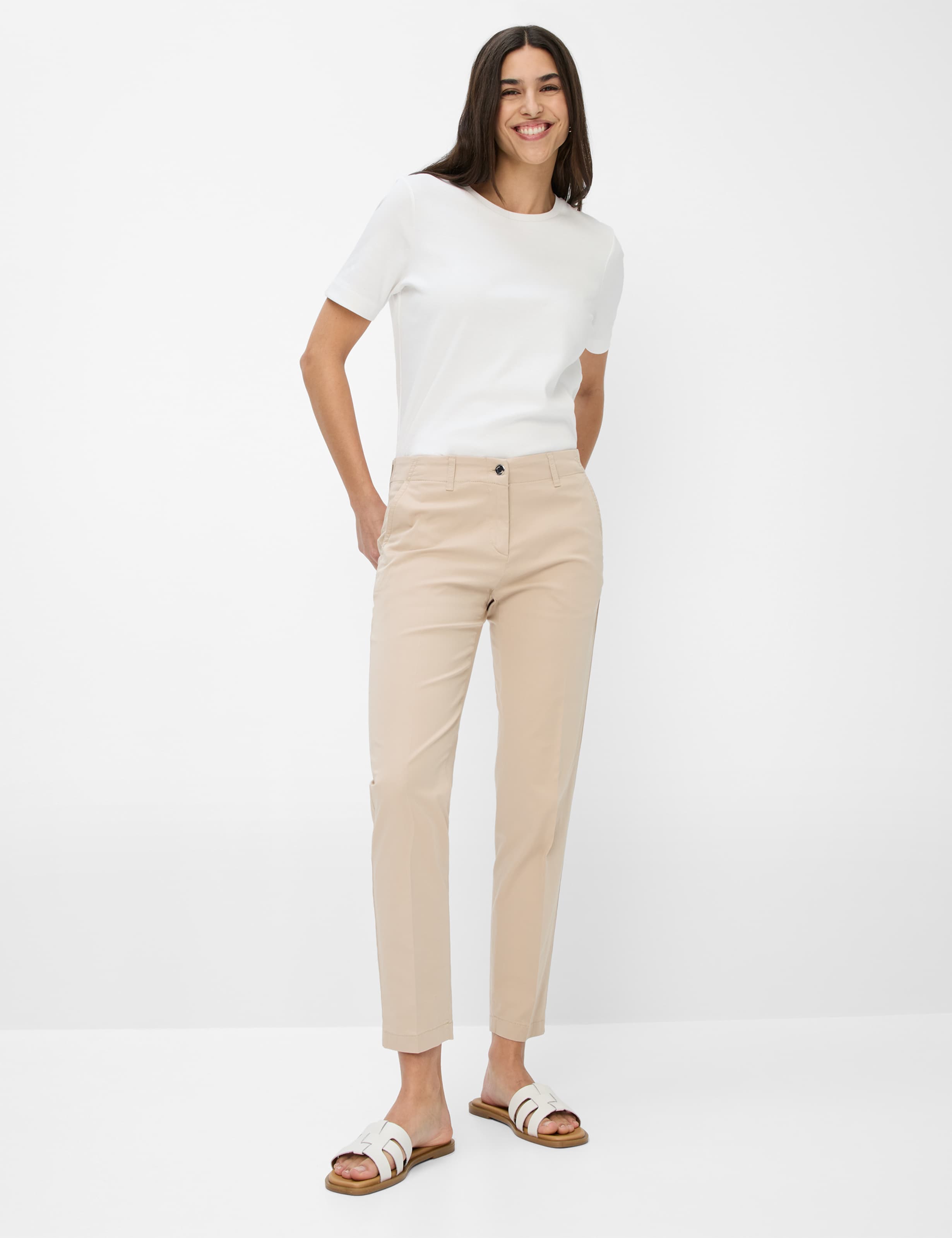Women Style MARON S Beige Regular Fit Model Outfit