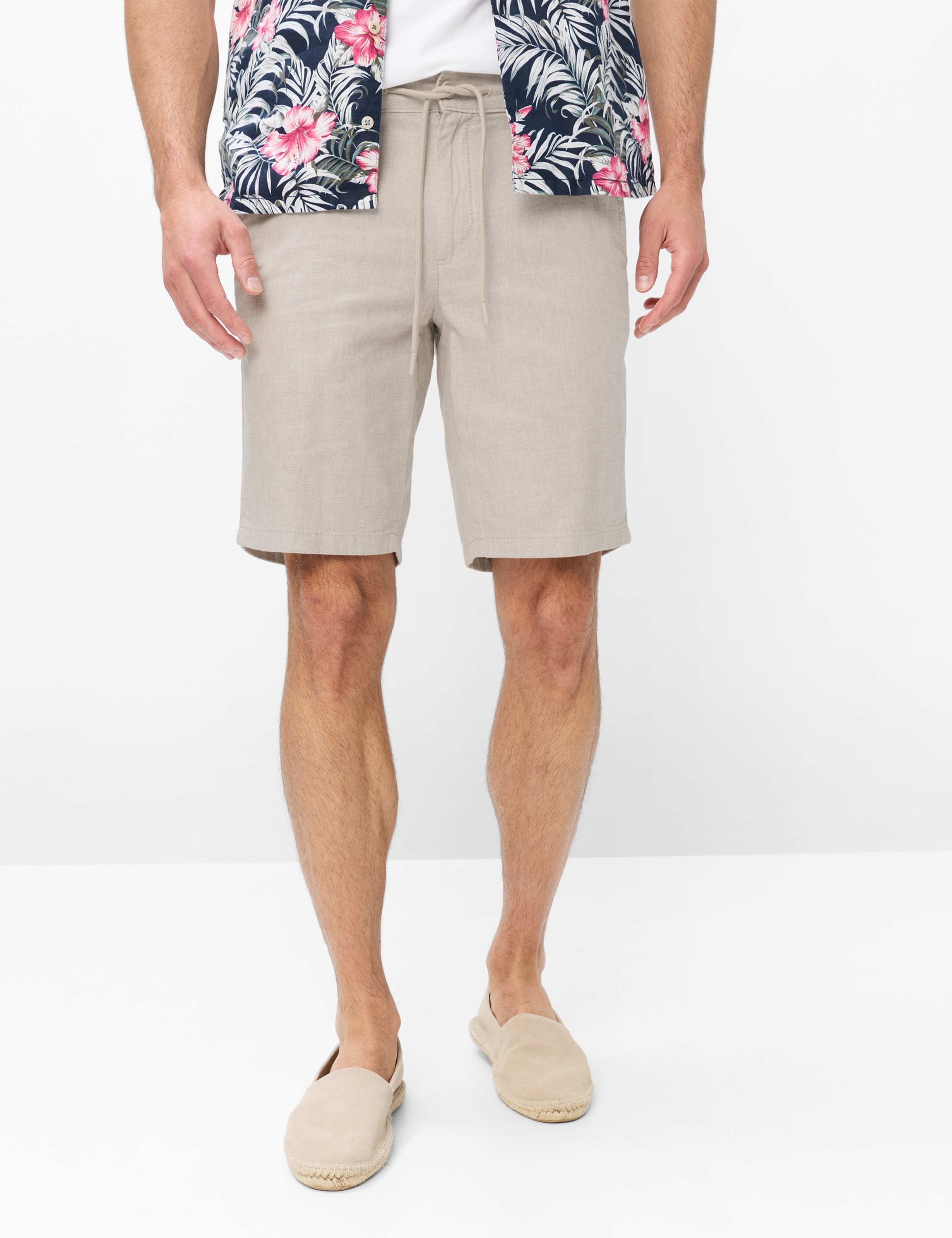 Tons de beige, Homme, Style BALU, MODEL_FRONT_ISHOP