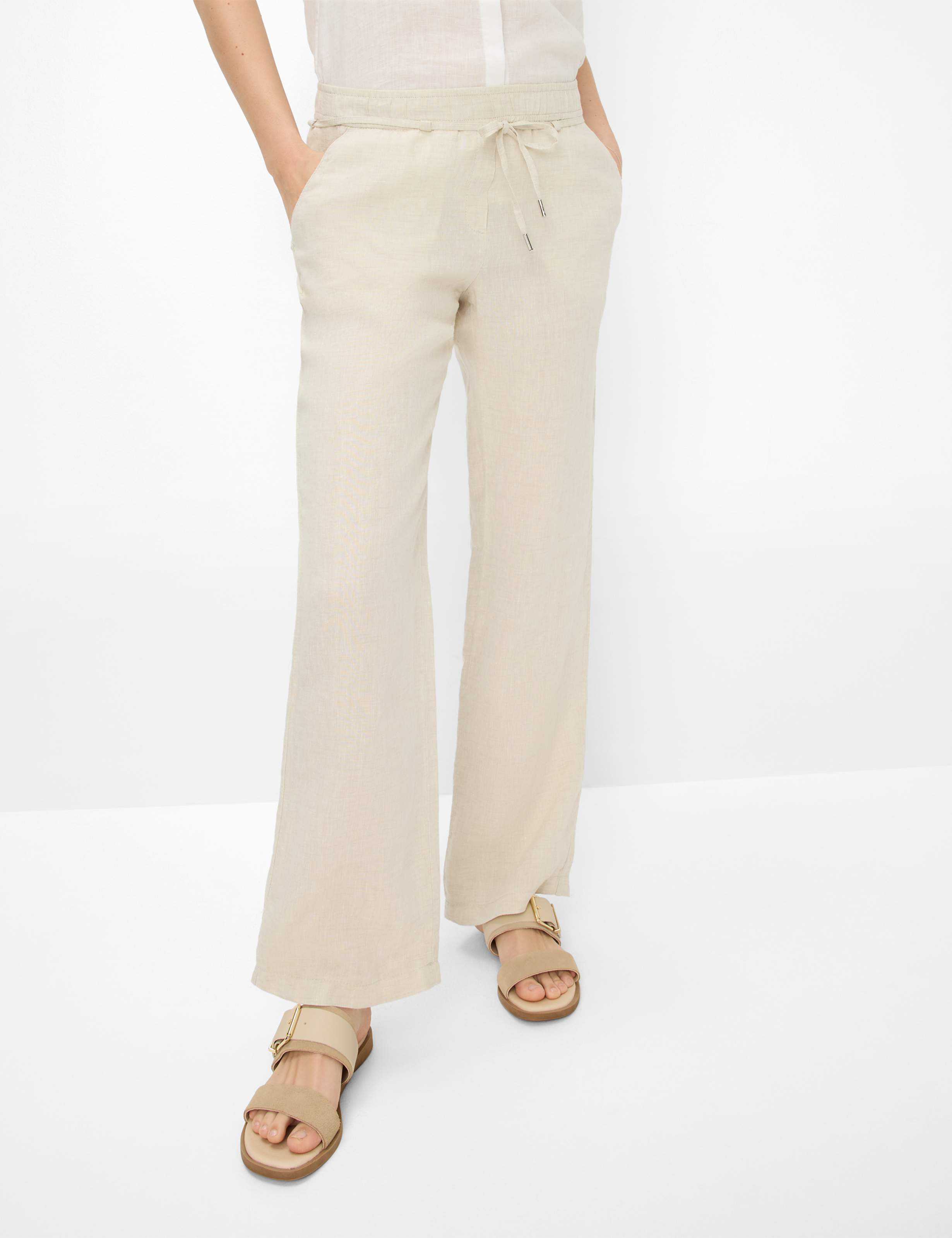 Shades of brown, Women, Style FARINA, MODEL_FRONT_ISHOP