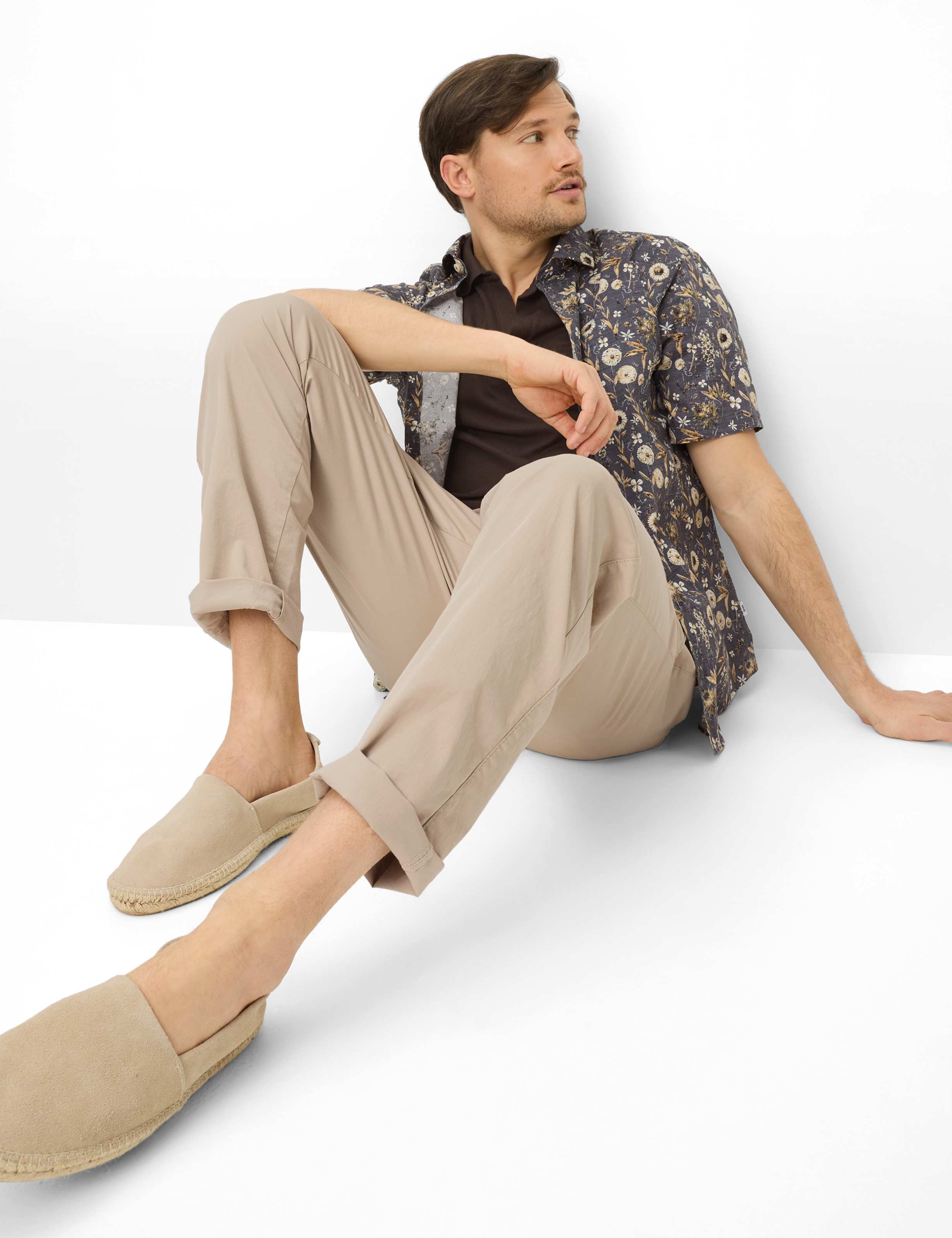 Men Style FABIO Light Beige Modern Fit Detail 1