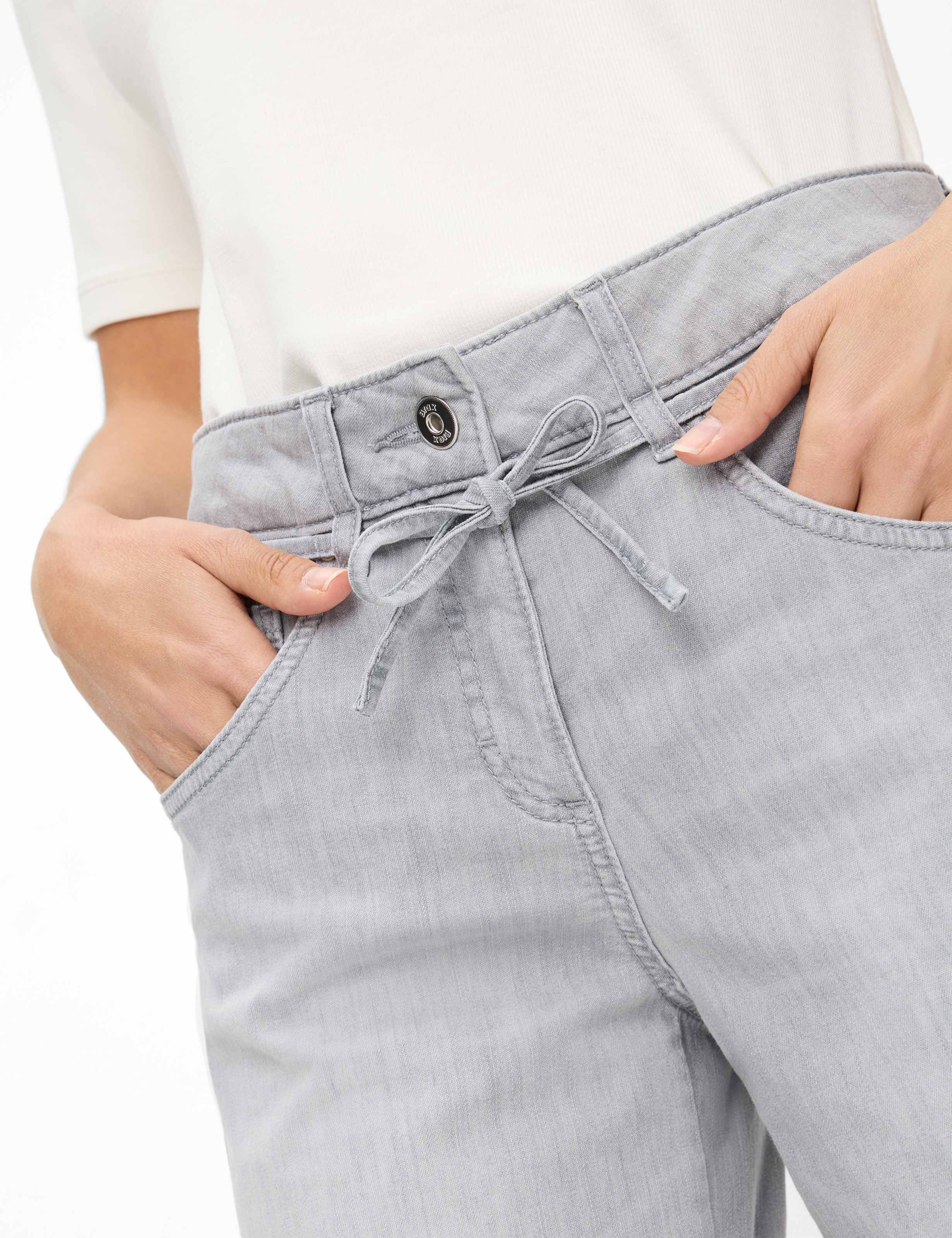 Women Style MAINE B Denim Light Gray Wide Leg Detail 1
