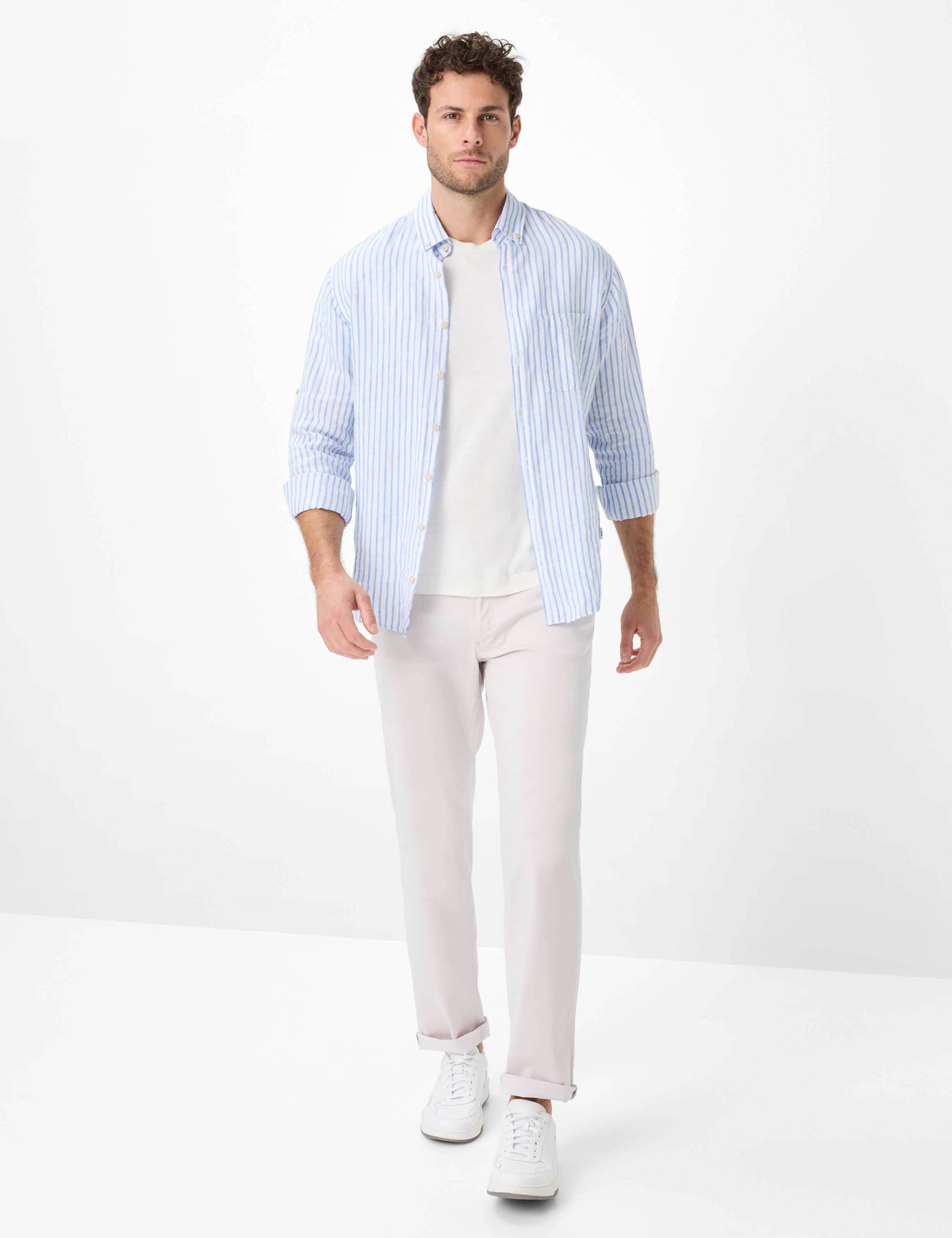 Herren Style LUKE Hellbeige Regular Fit Model Outfit