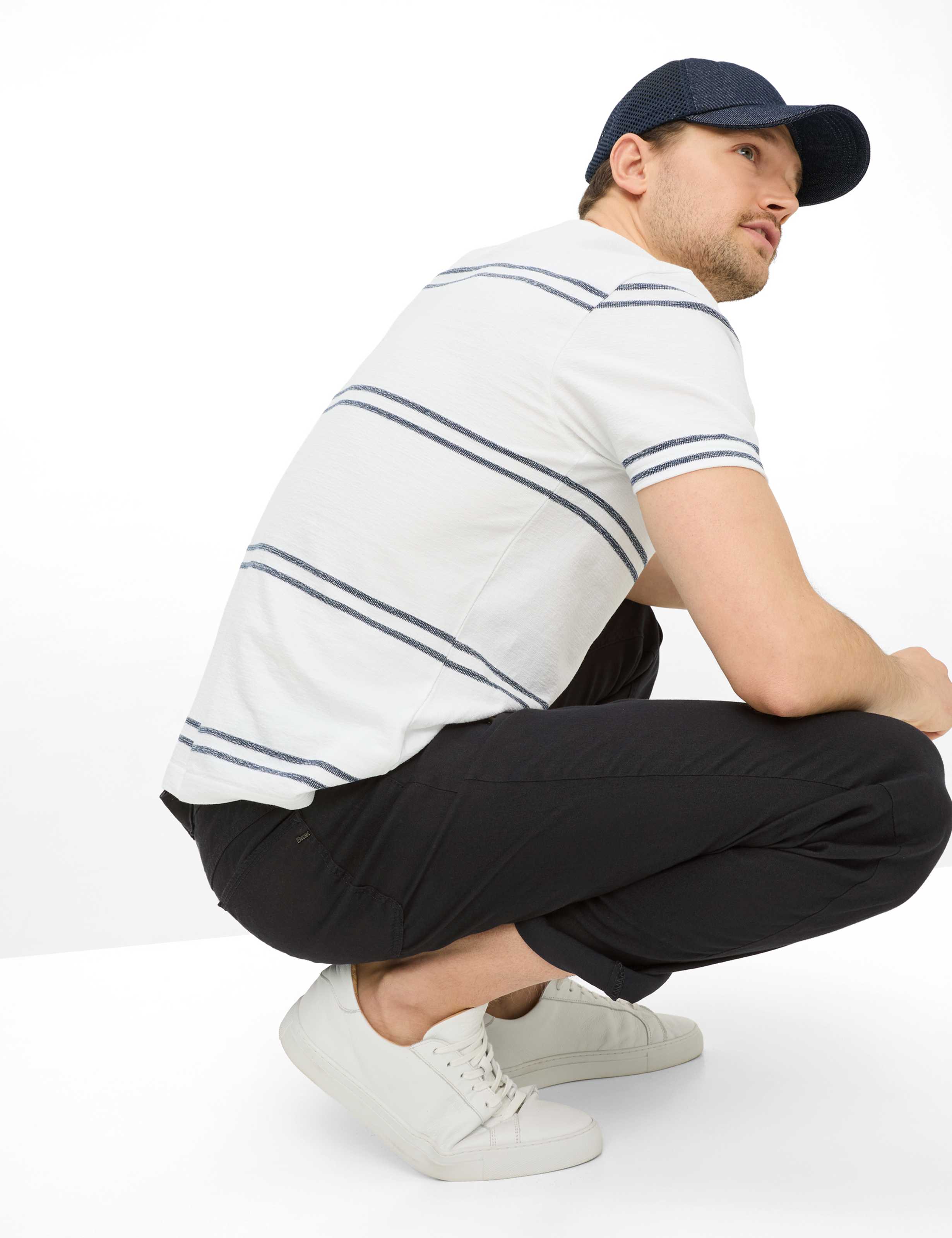 Herren Style COOPER Dunkelblau Regular Fit Detail 1