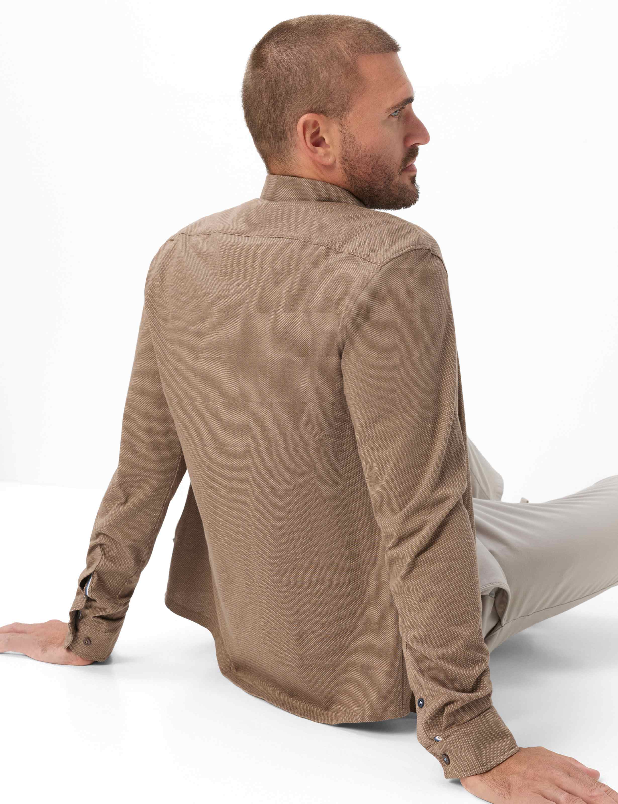 Herren Style DANIEL Braun  Detail 1
