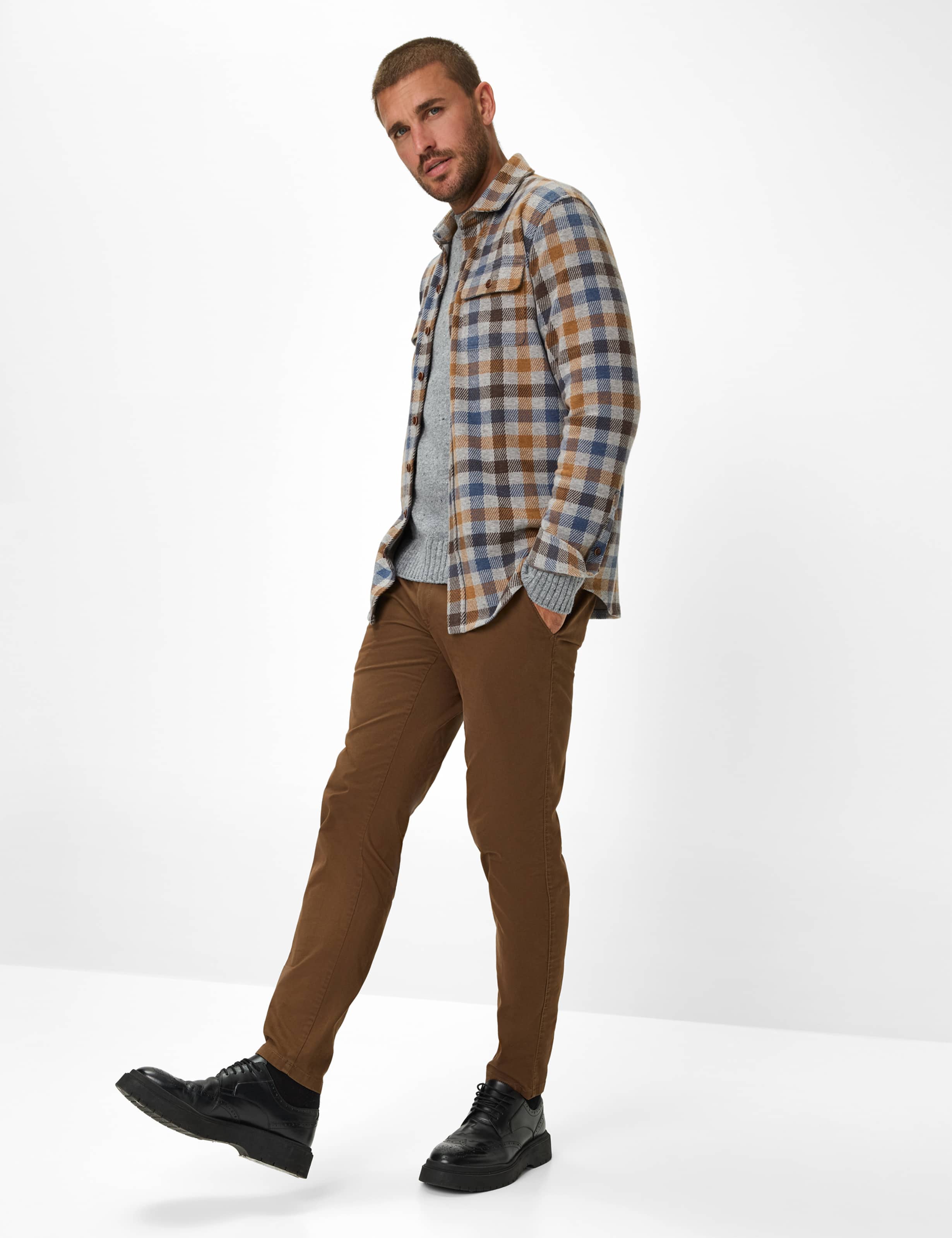 Homme Style BUDDY Gris Moyen  Tenue du mannequin