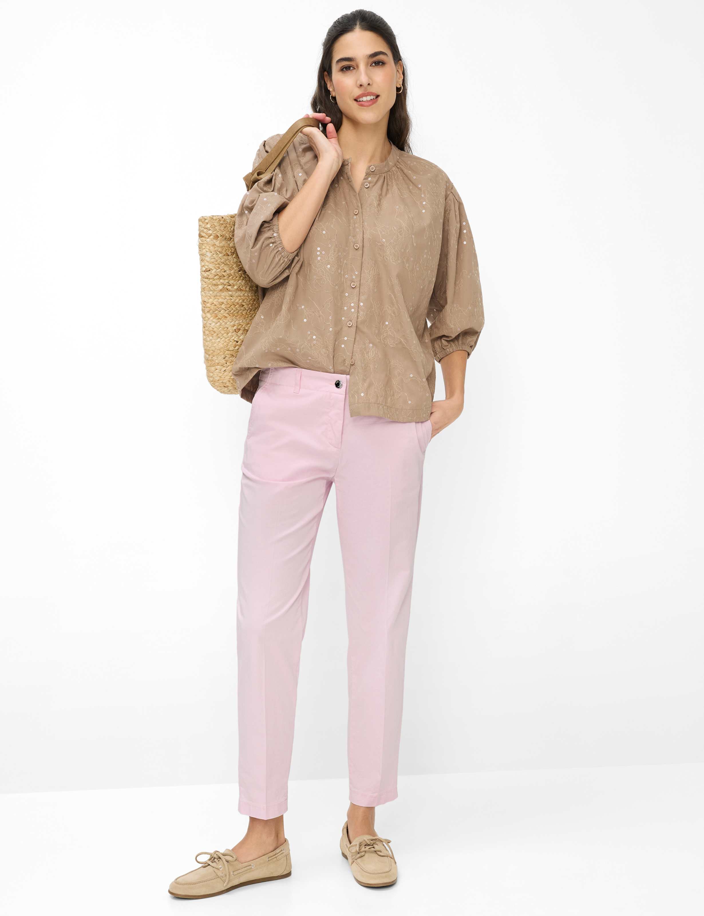 Dame Style VIV Brun  Model Outfit