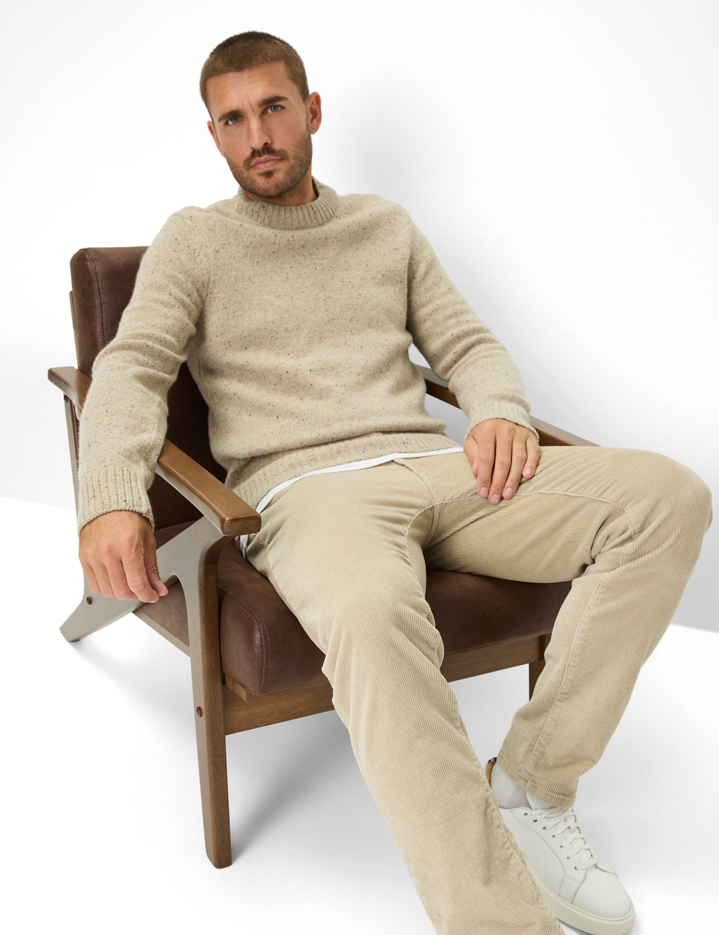 Herren Style CADIZ Beige Straight Fit Detail 1