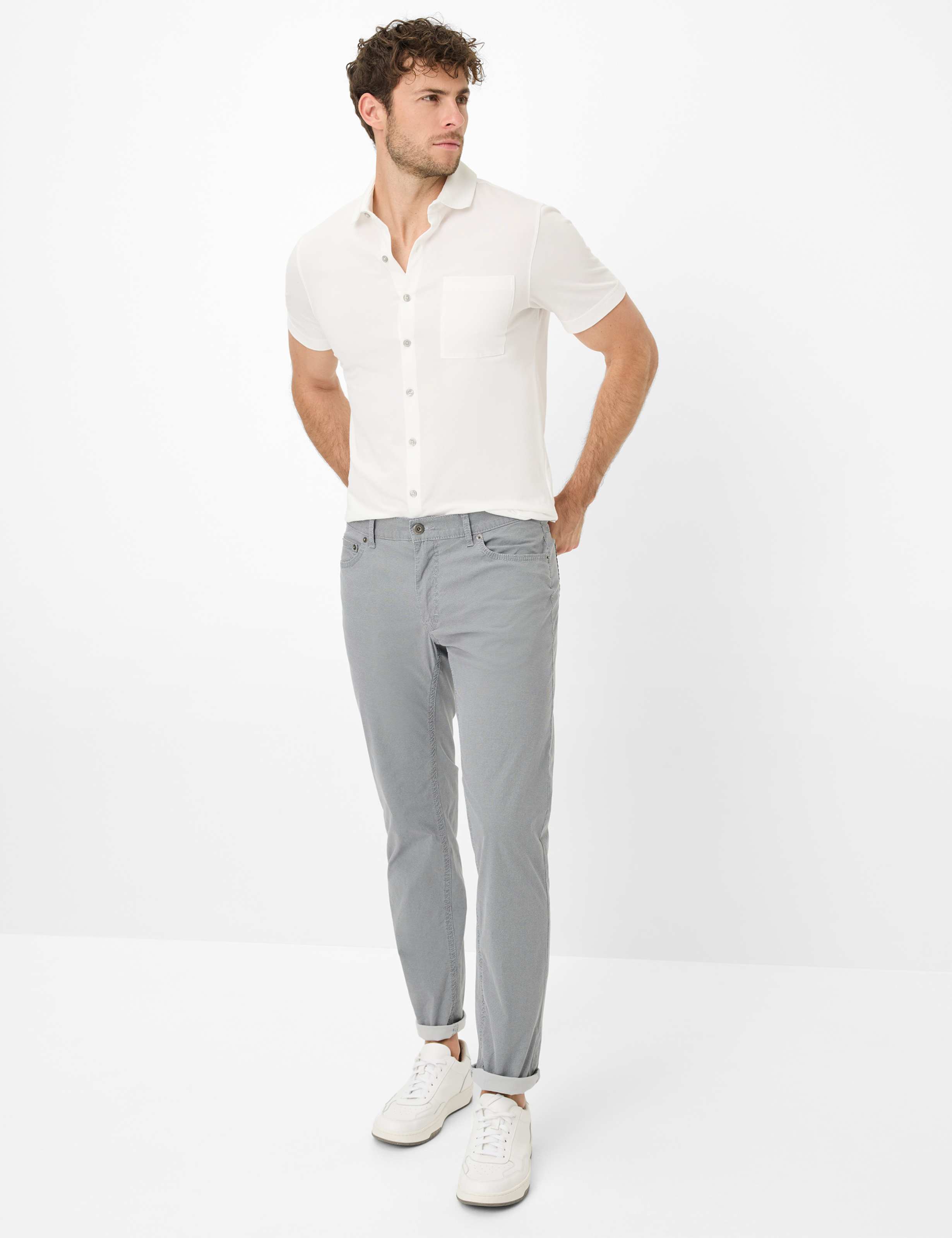 Herren Style COOPER Grau Regular Fit Model Outfit