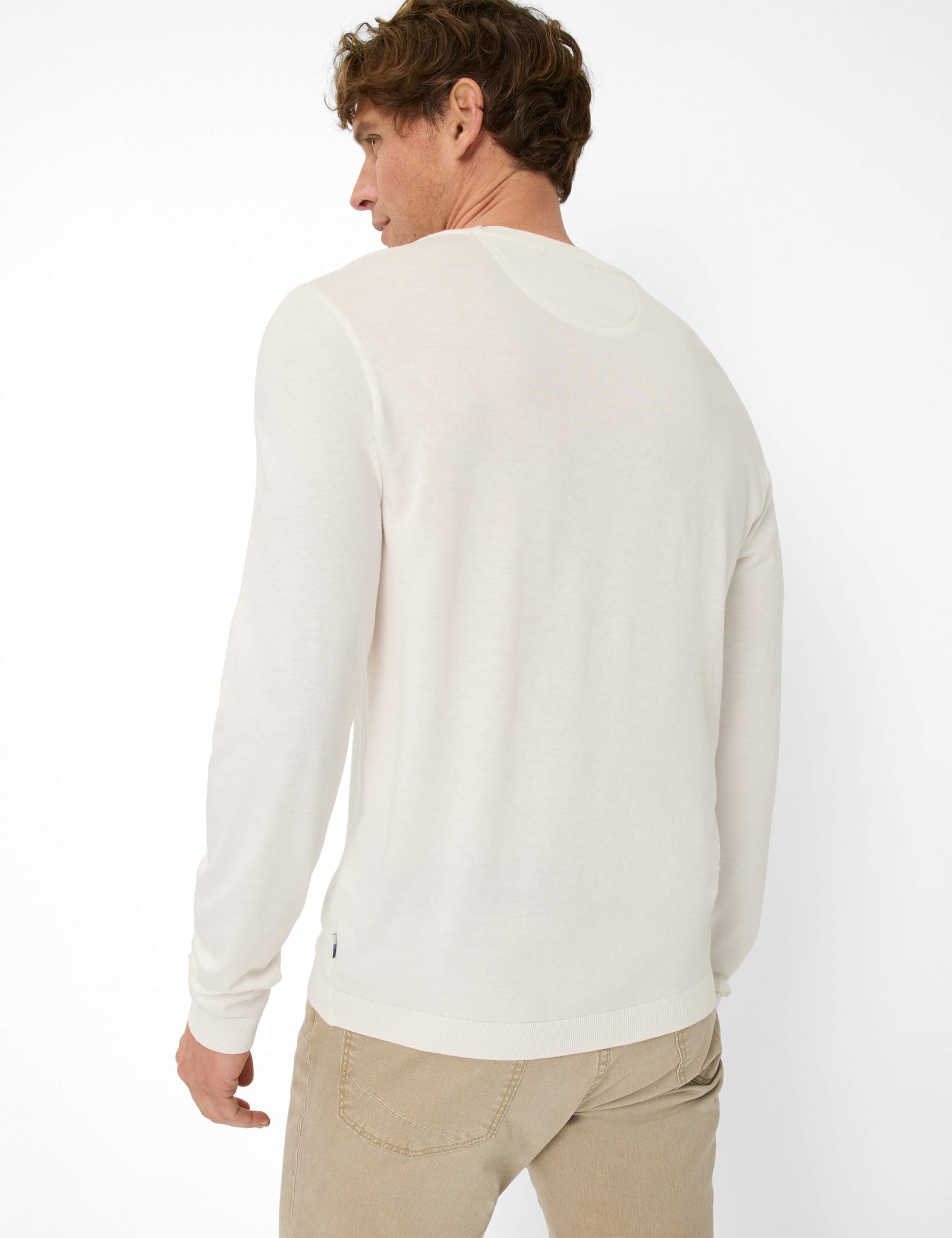 Men Style TIMON Cream White  Model back