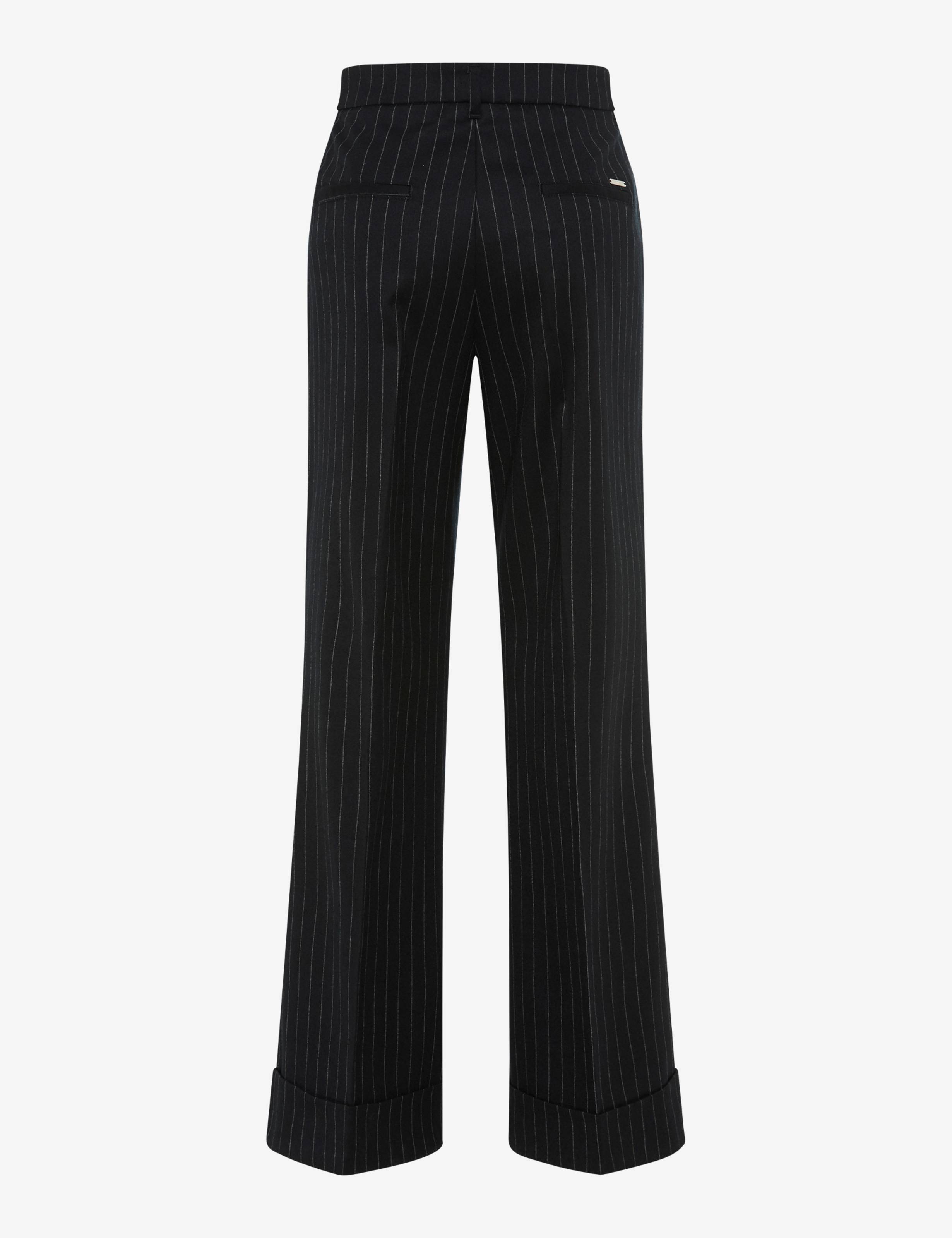 Blautöne, Damen, Style MAINE, FREISTELLER_RUECK_ISHOP