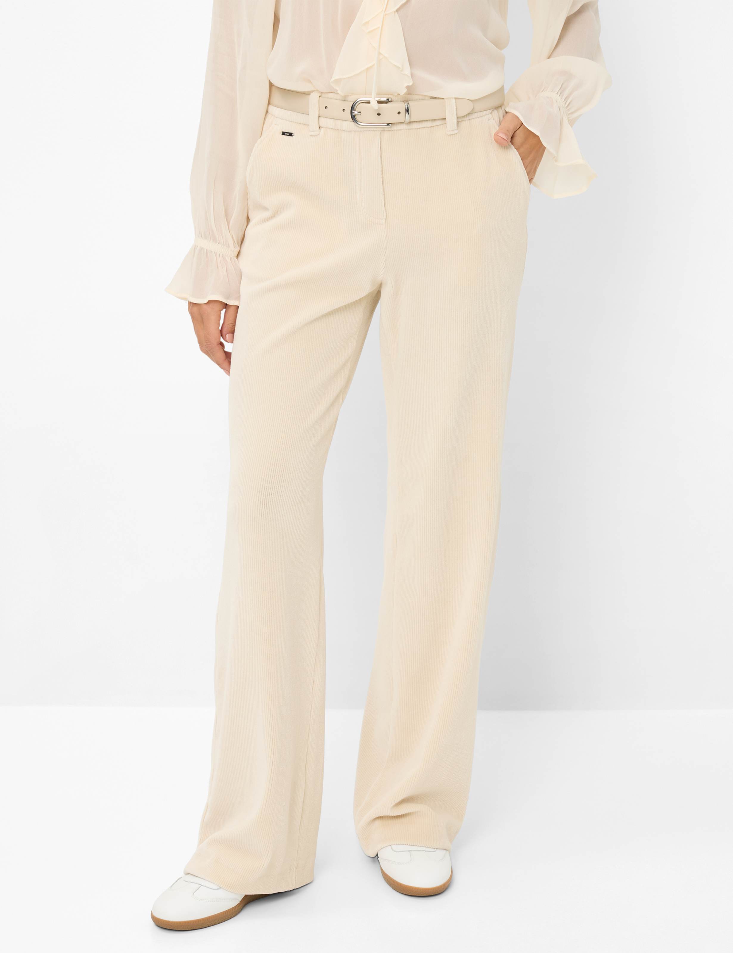 Beige tinten, Dames, Style MAINE, MODEL_FRONT_ISHOP