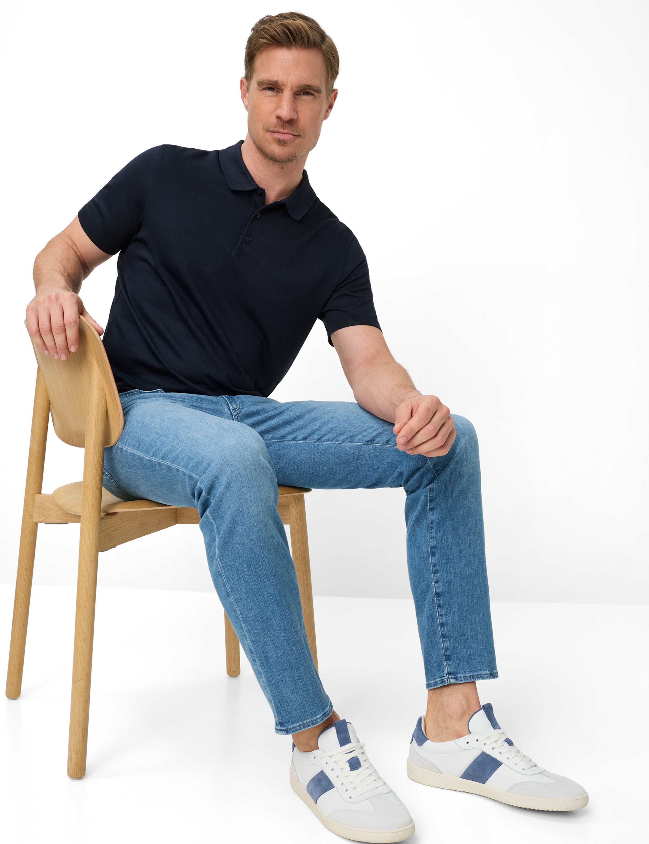 Men Style CHUCK Denim Blue Modern Fit Detail 1