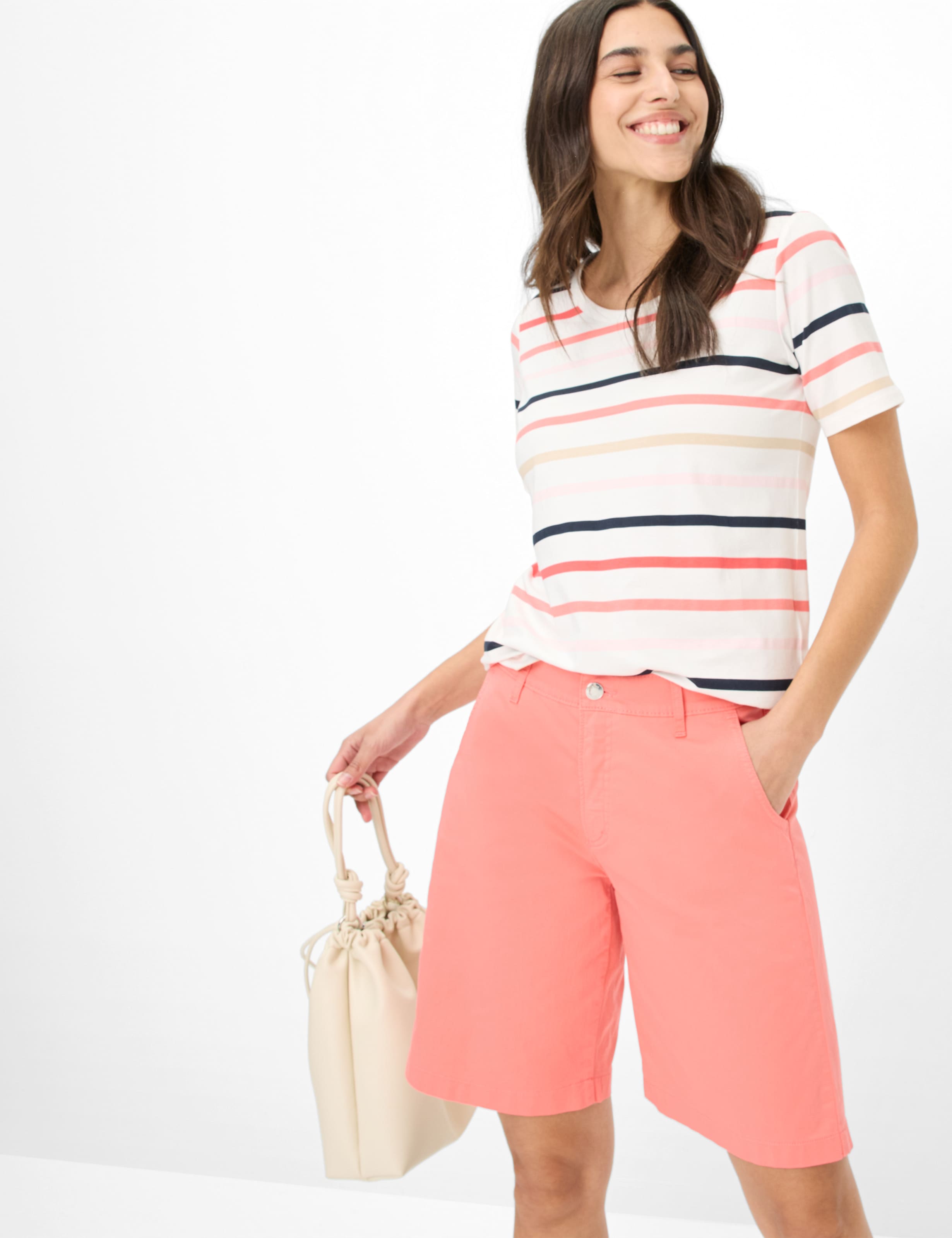Damen Style MAINE B Hellrot Wide Leg Detail 1