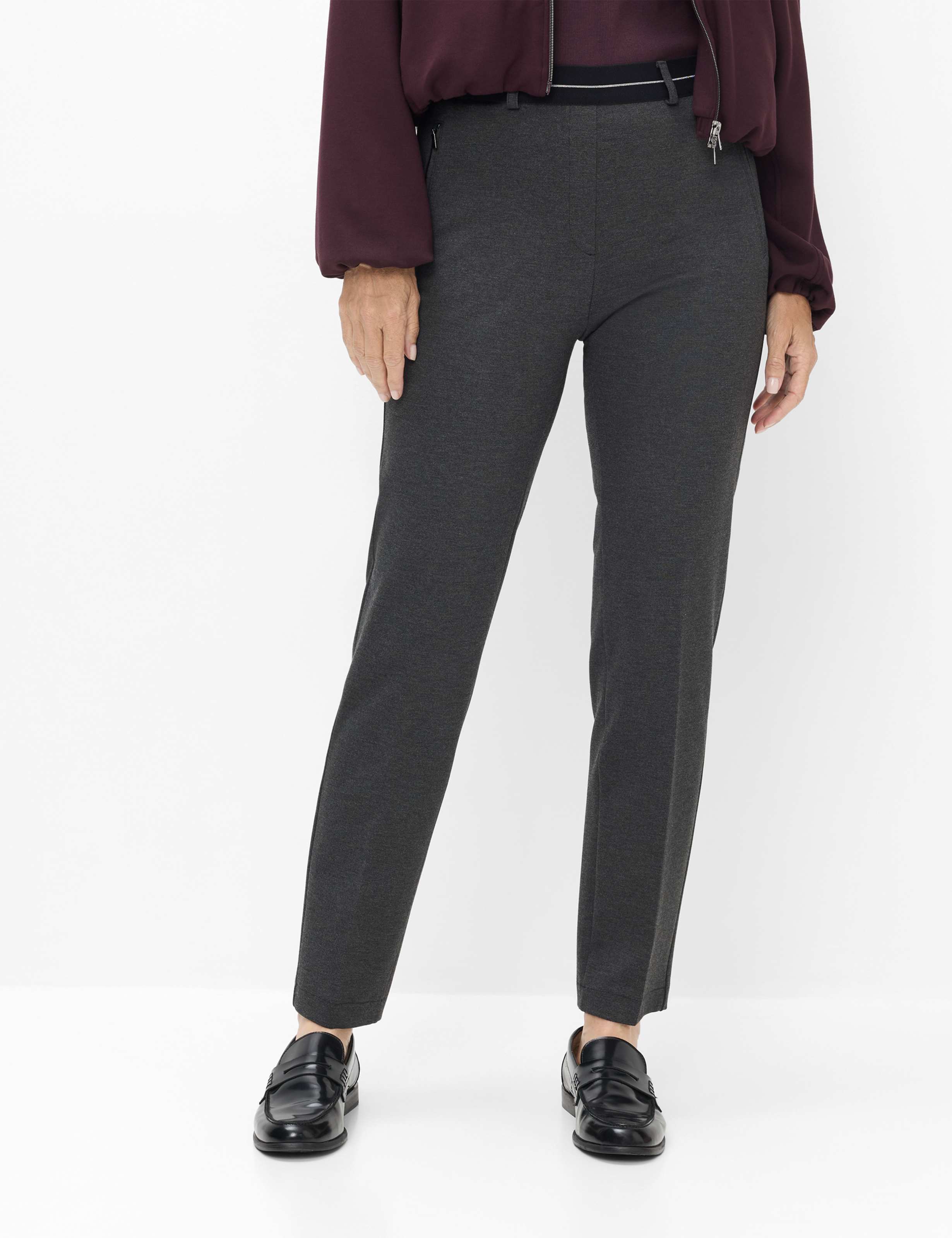 Women Style CILLY Dark Grey – Anthracite Comfort Plus fit Model Front