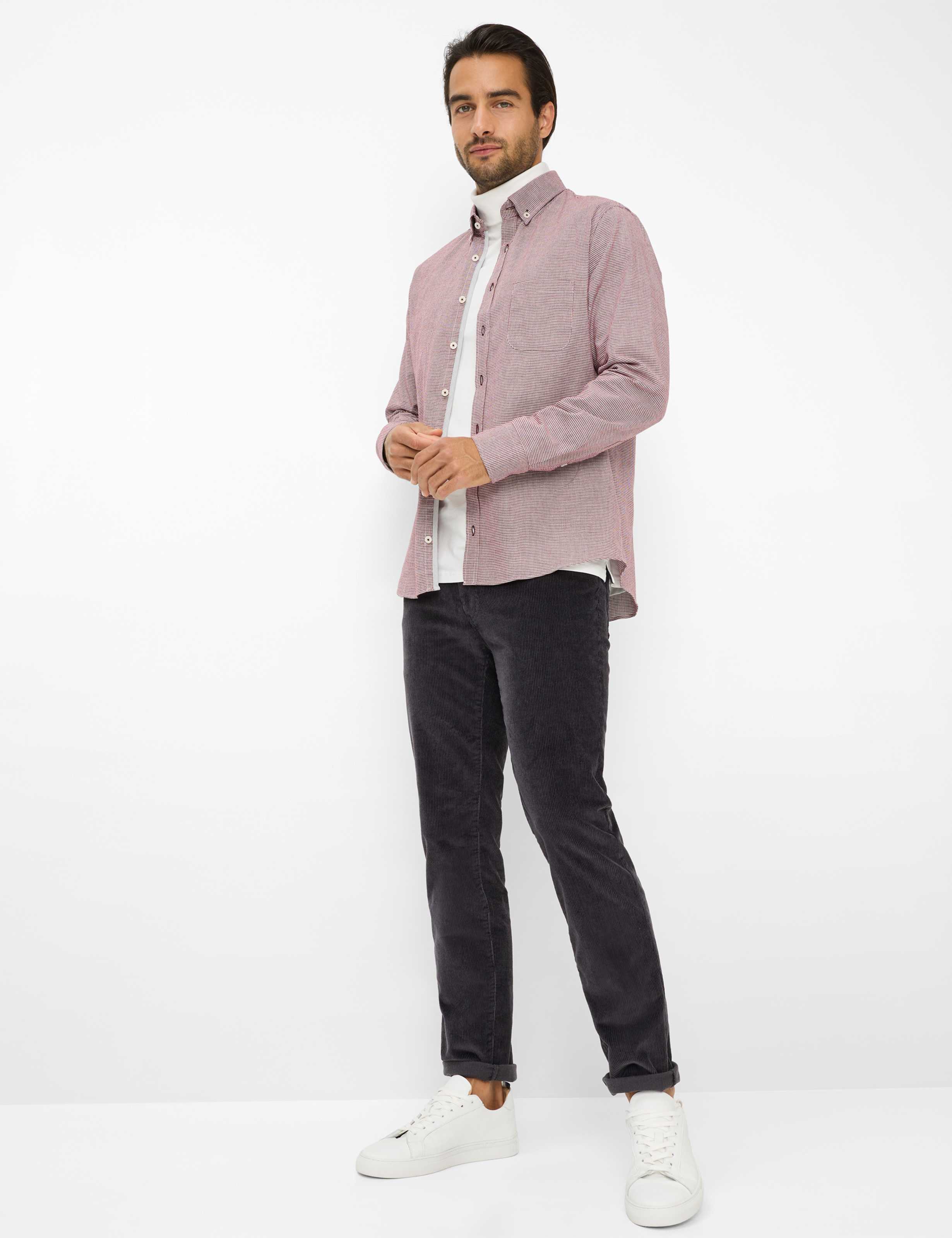 Herren Style DANIEL Dunkelrot  Model Outfit