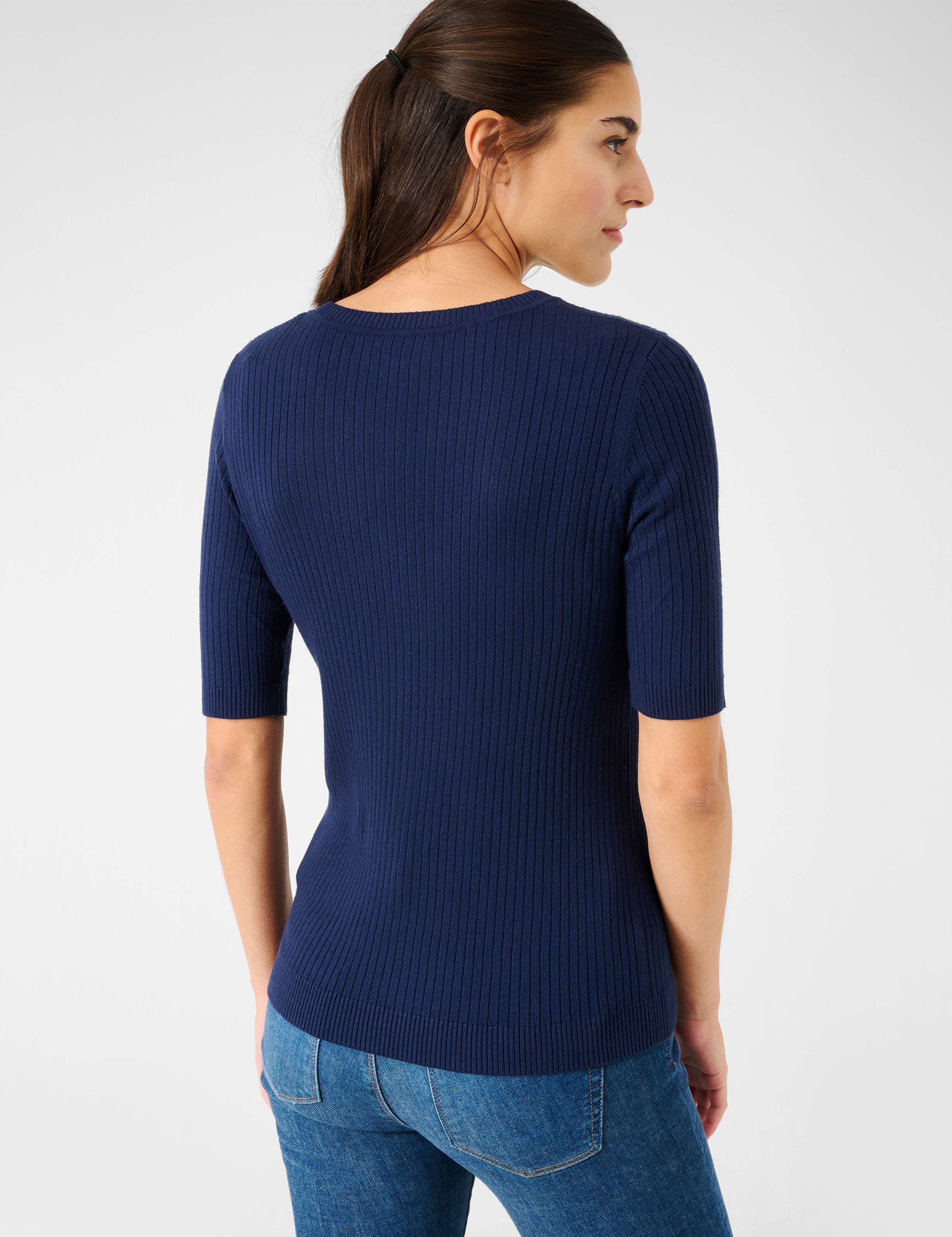 Women Style LYNN indigo  Model back