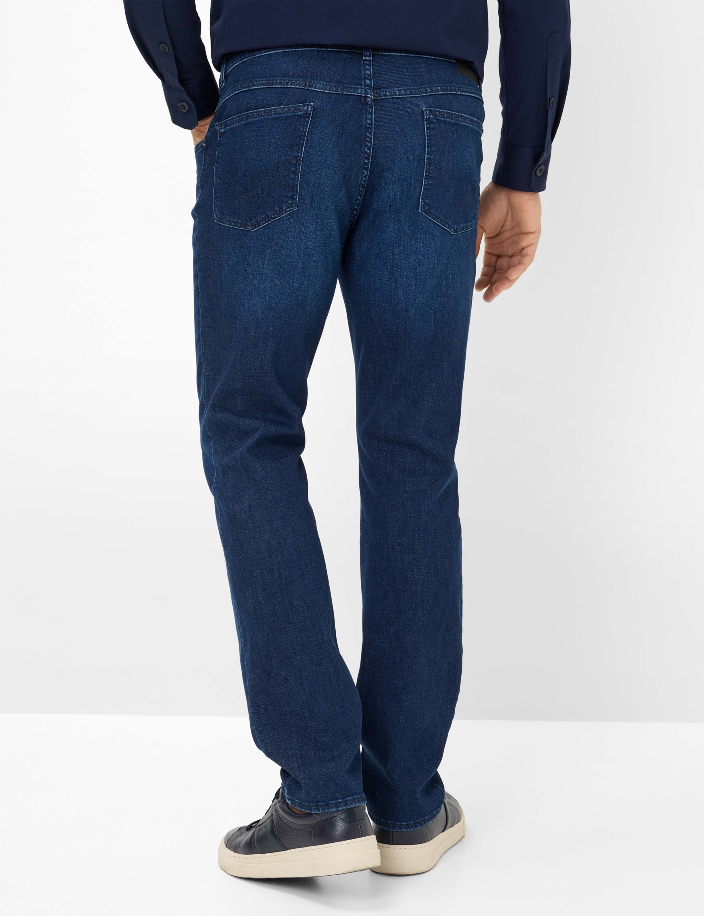 Men Style COOPER Denim Dark Blue Regular Fit Model back
