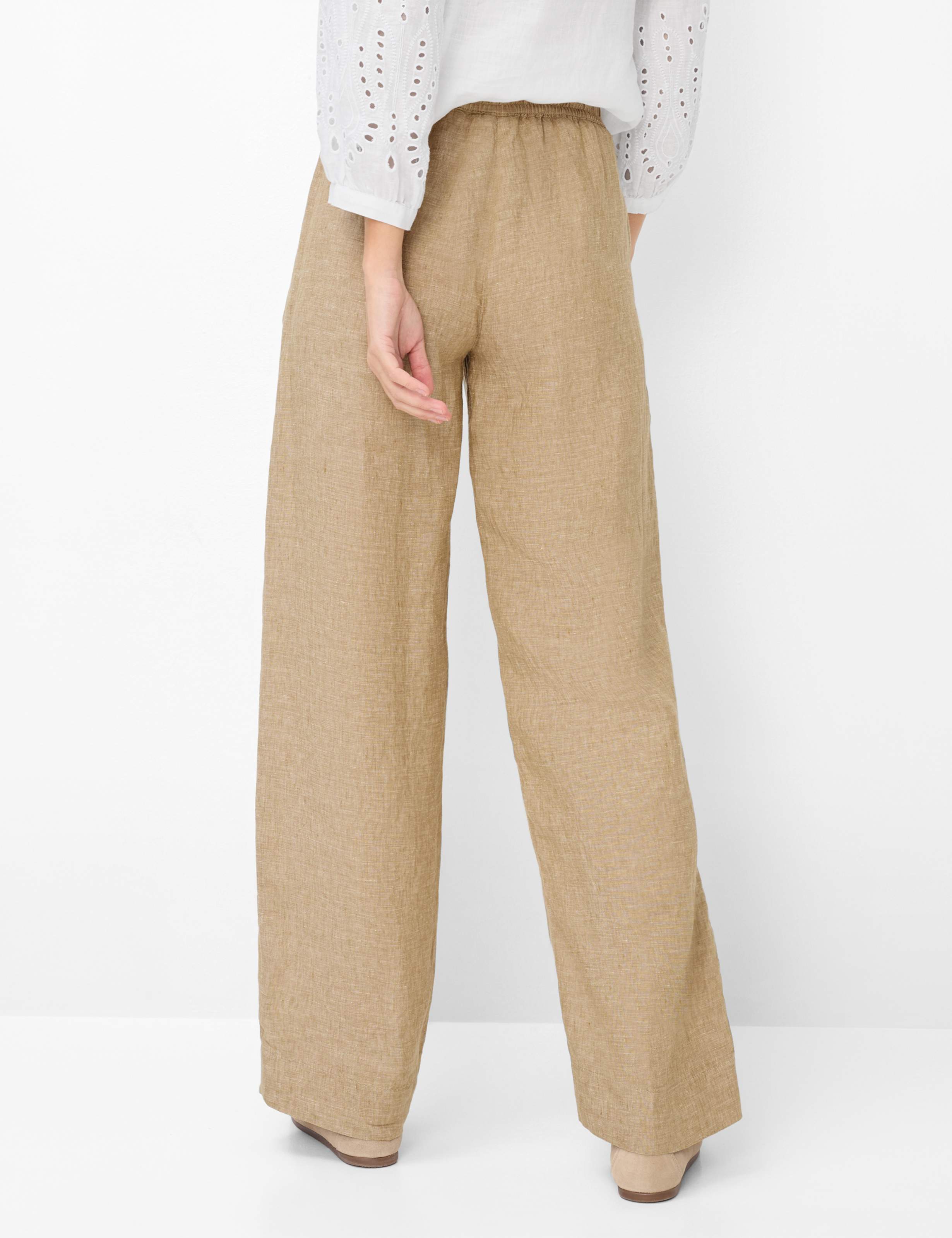 Thumbnail - Brax Damen Marlenehose Style FARINA ALMOND, Beige, Gr. 38L