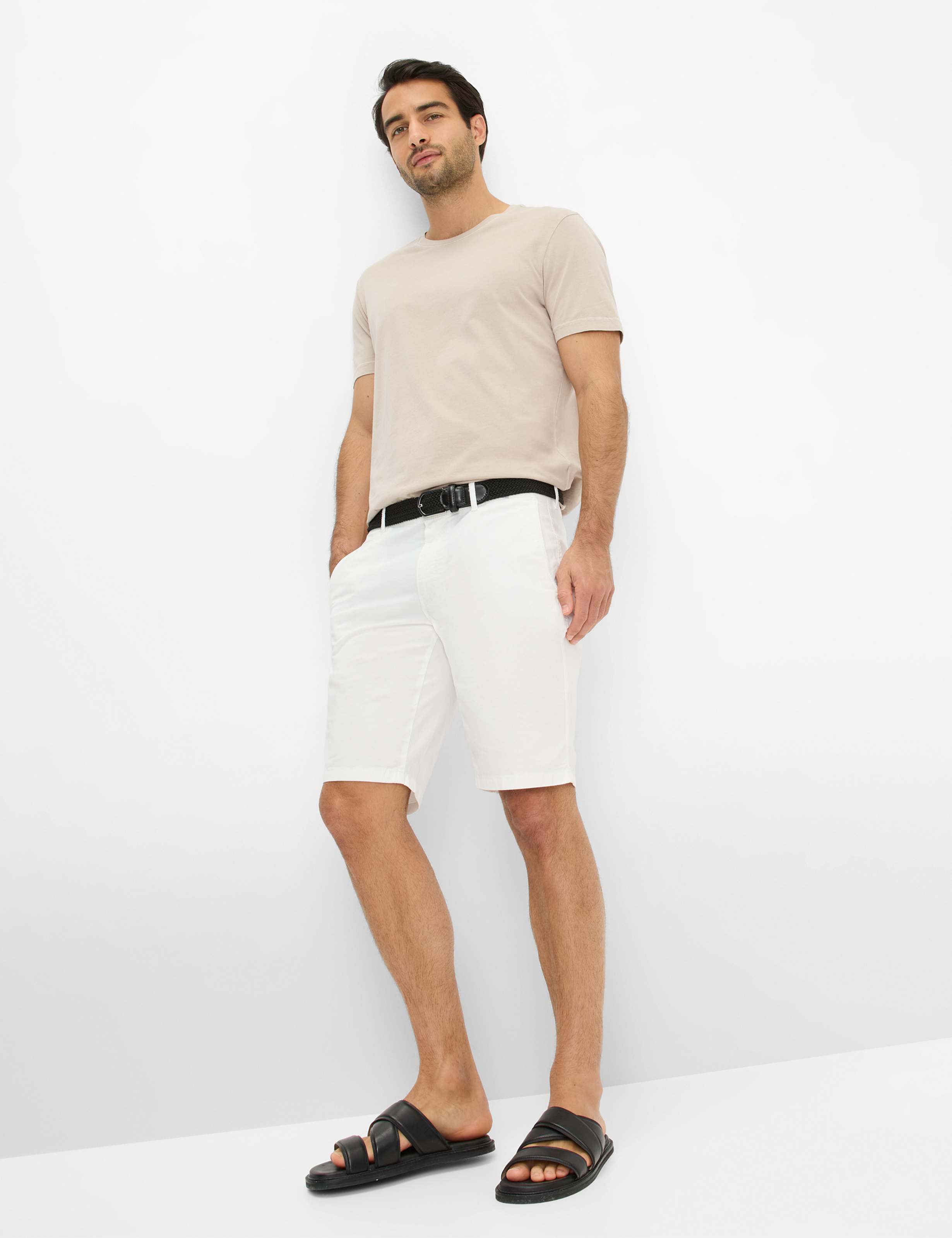 Men Style BARI White Regular Fit Model Outfit