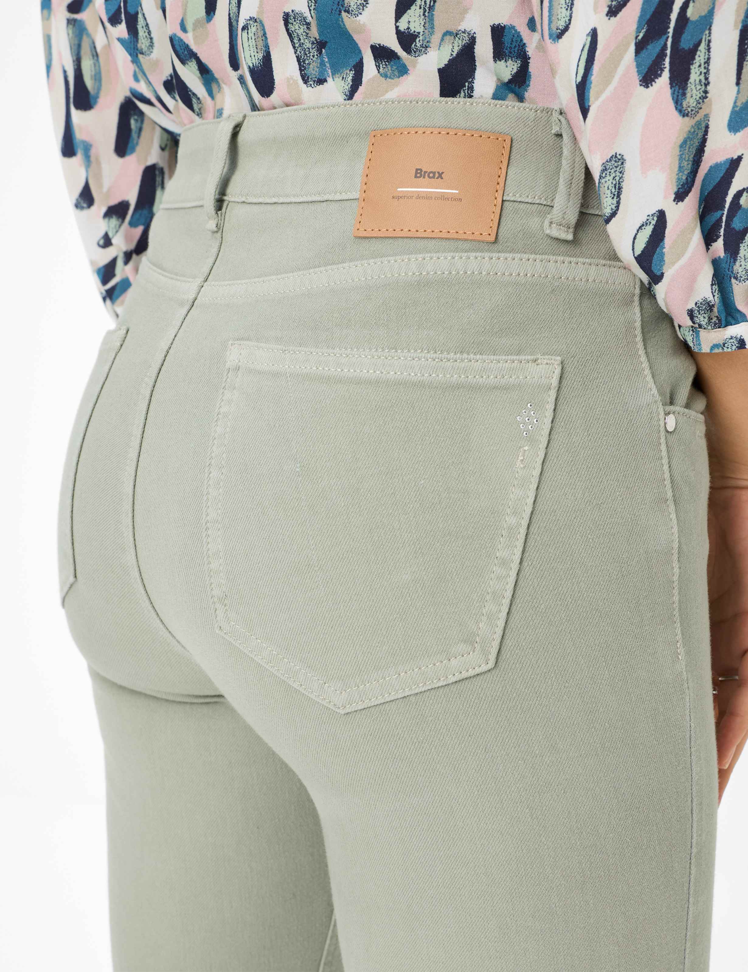 Women Style SHAKIRA Denim Light Green Slim Fit Detail 2