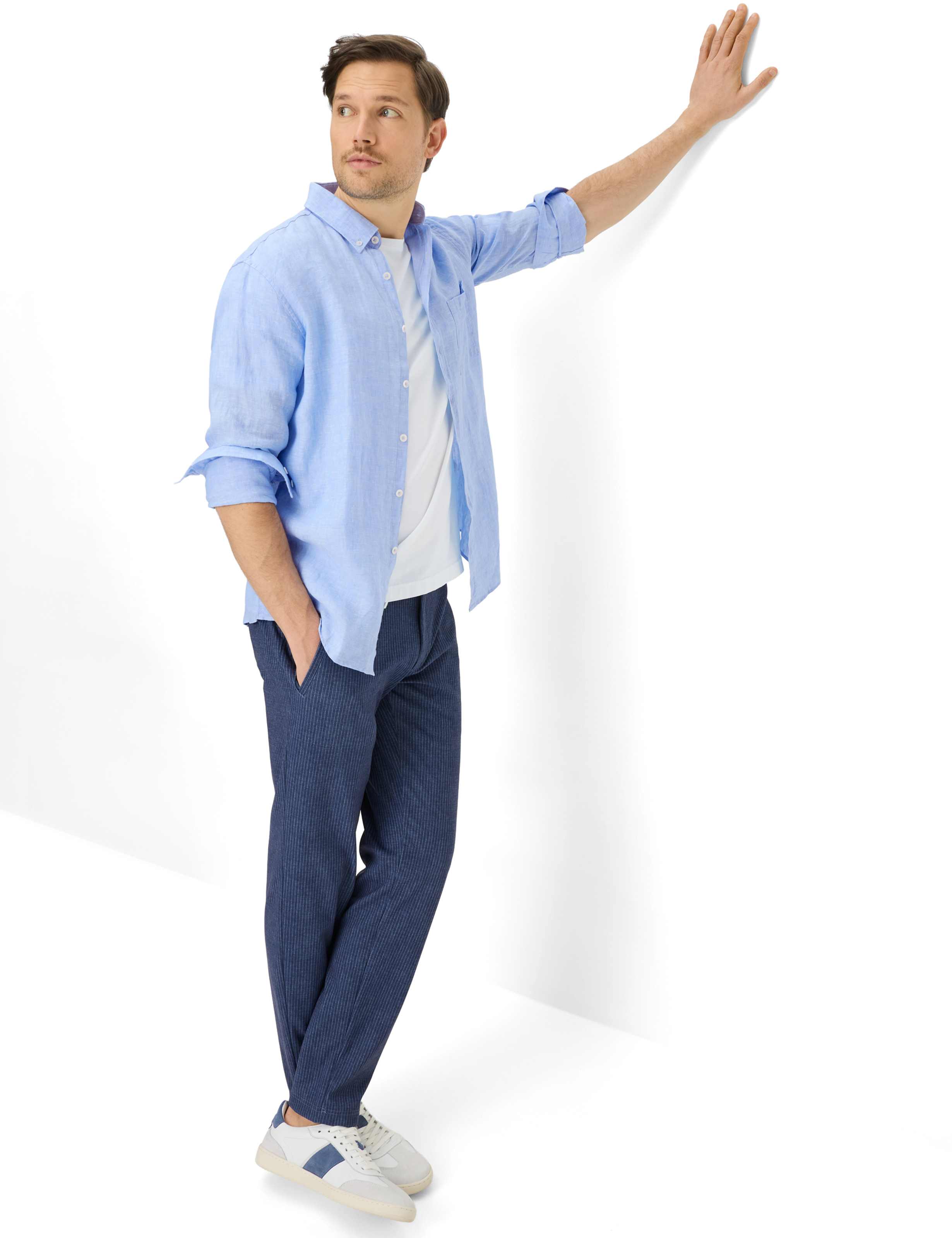 Herren Style DANIEL Hellblau  Model Outfit