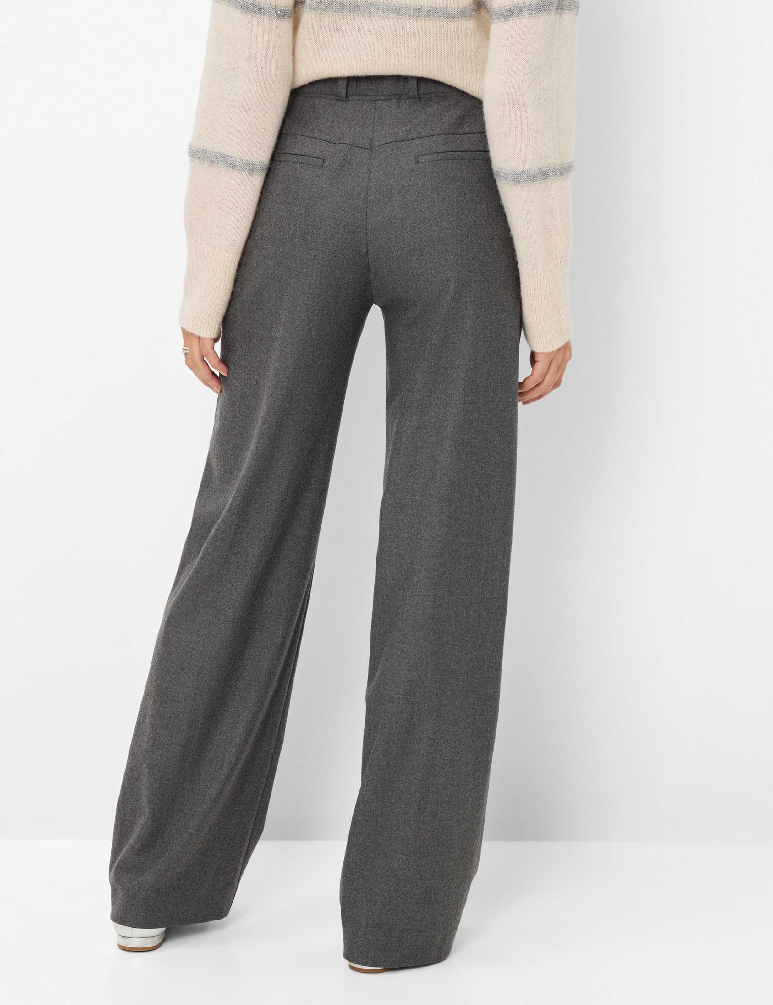 Grautöne, Damen, Style PAM FLARED, MODEL_RUECK_ISHOP