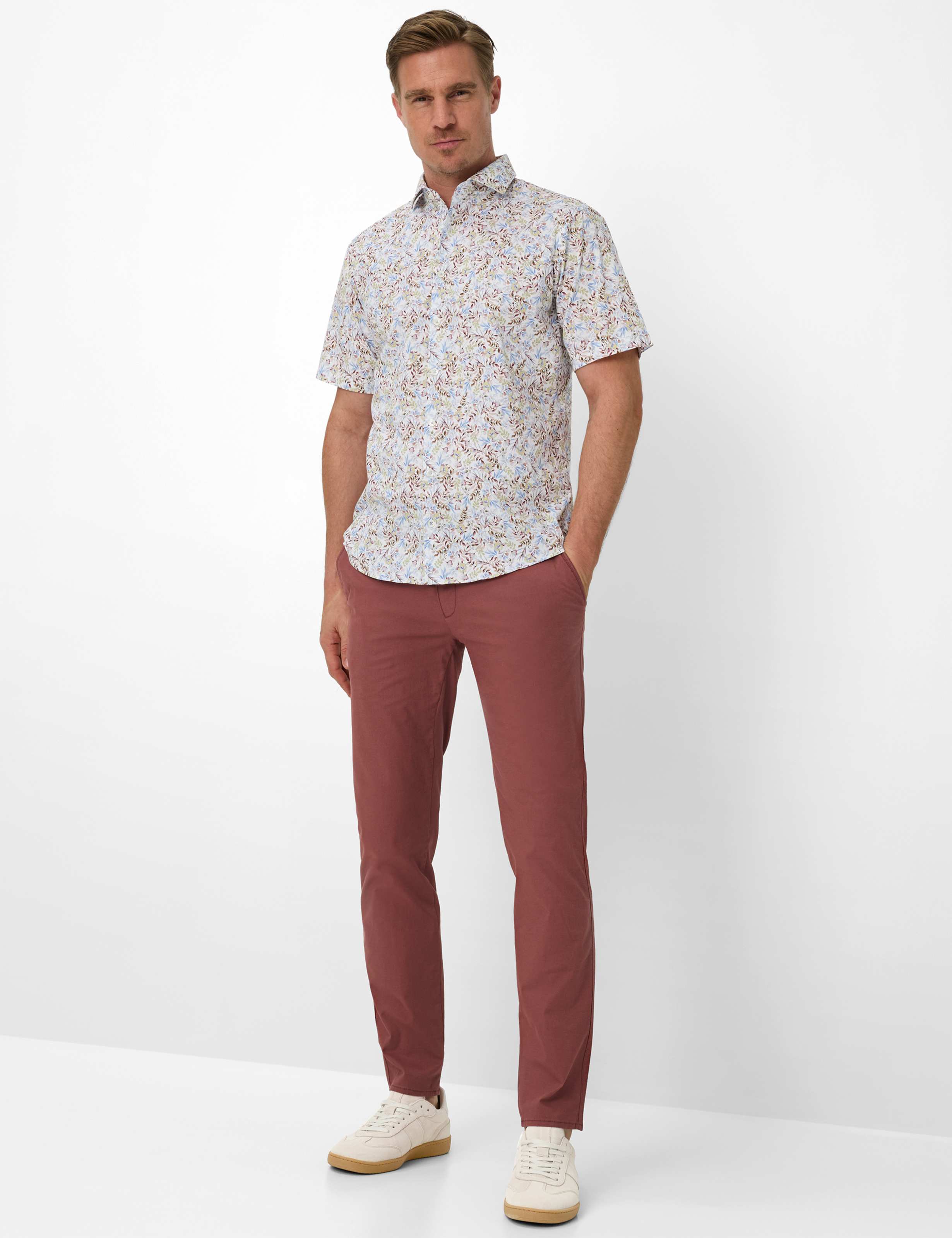 Herren Style HARDY Grün  Model Outfit