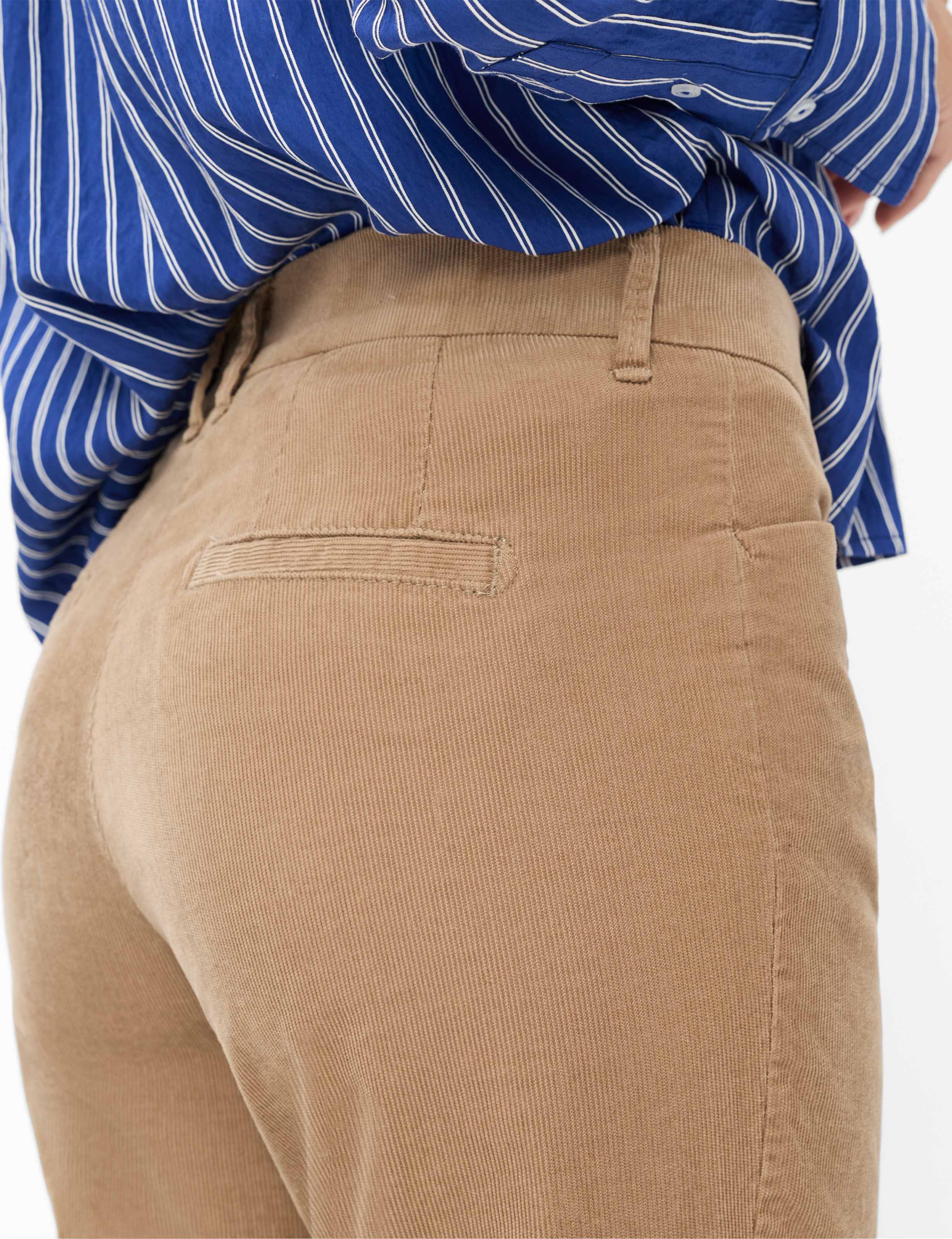 Shades of Beige, Women, Style MARA S, DETAIL_TWO_ISHOP