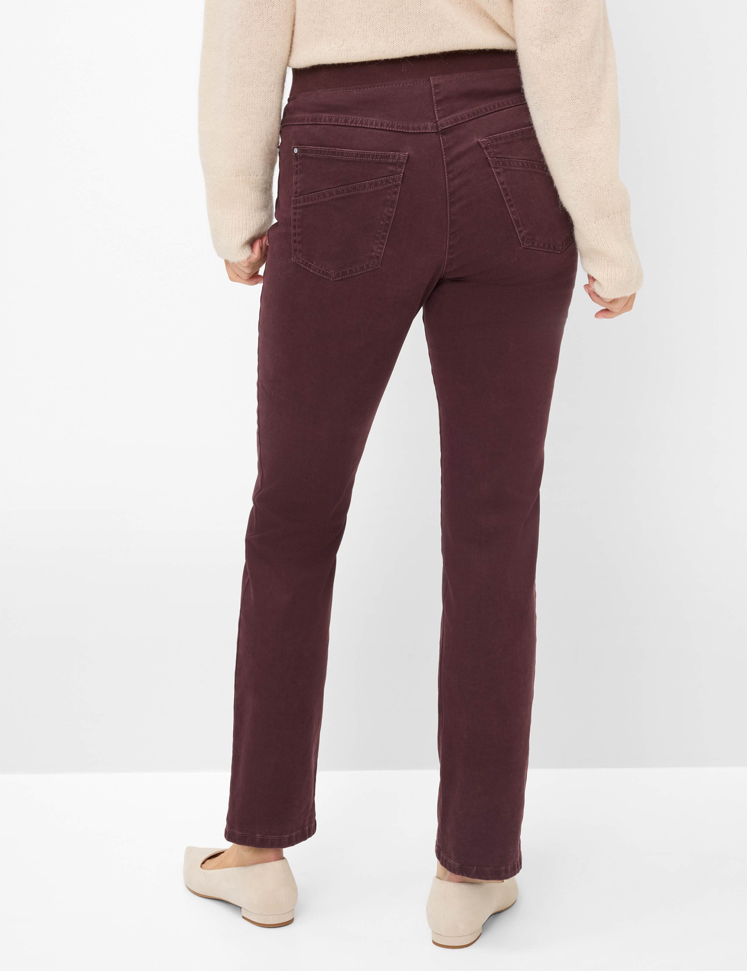 Damen Style PAMINA Dunkelrot Slim Fit Model Rueck