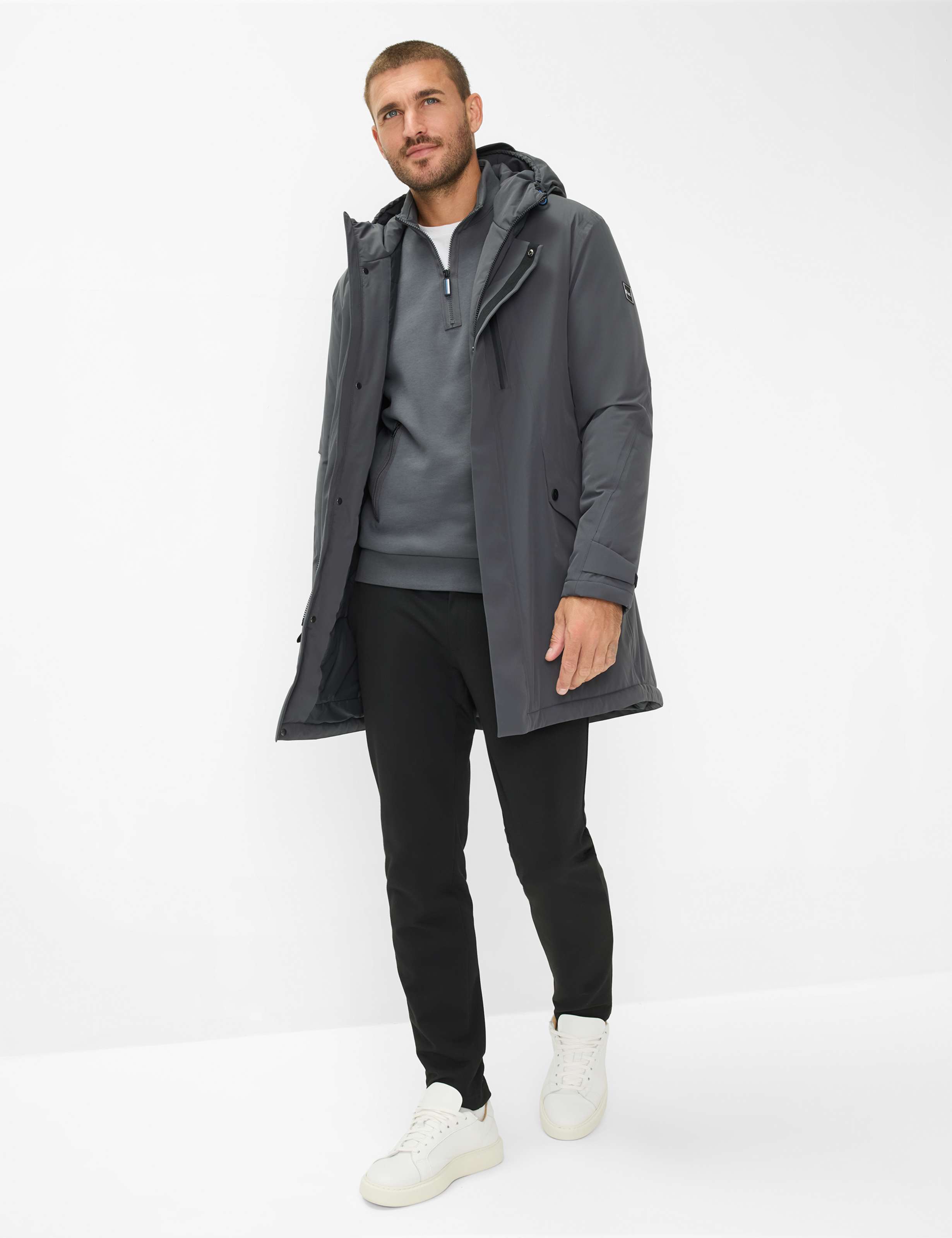 Herren Style LAZIO Dunkelgrau  Model Outfit