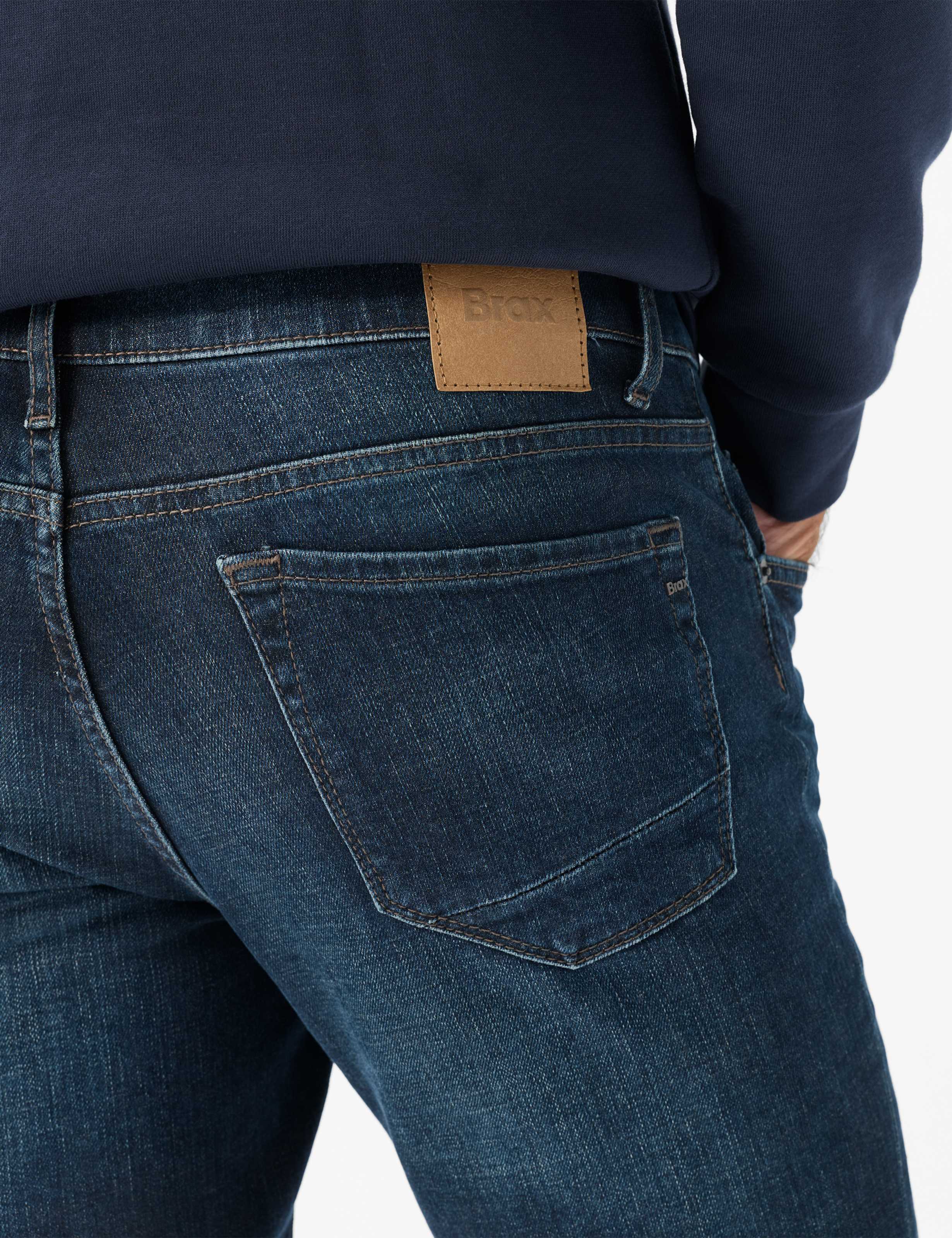 Men Style CHUCK Denim Blue Modern Fit Detail 2